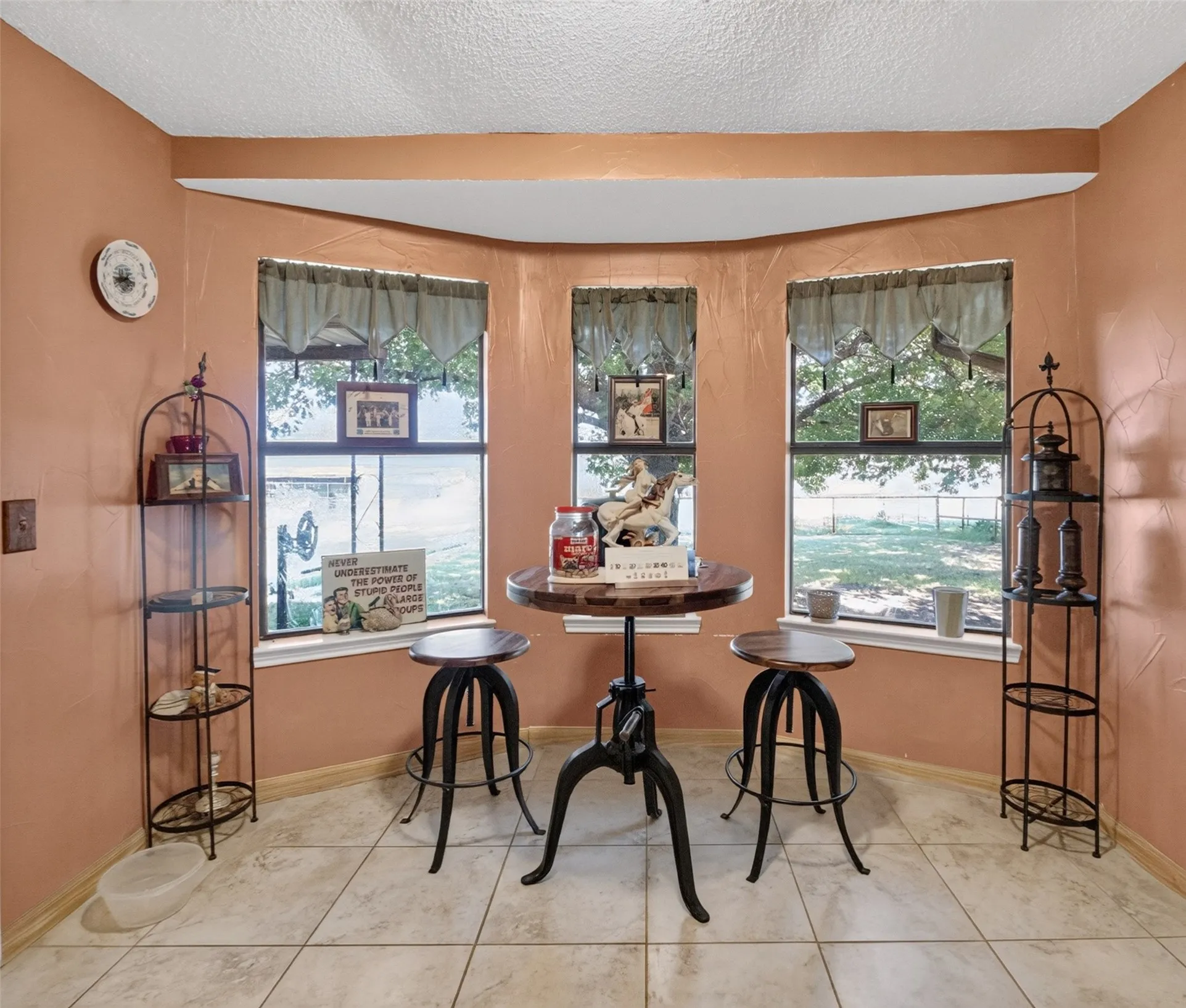 Single Family Residence For Sale in Johnson County , 12501 Fm 2331, Godley, Texas 76044, 3 Bedroom, 2 Bathroom, 2 Garage spaces, 2,430 Sqft, built in 1980, mls#21345589, Real Estate Agent in Godley, Homes For Sale in Johnson county, Homes For Sale in Godley, Realtor in Godley Texas, Real Estate Brokerage Independent Realty Texas, Luminita Cordes Realtor