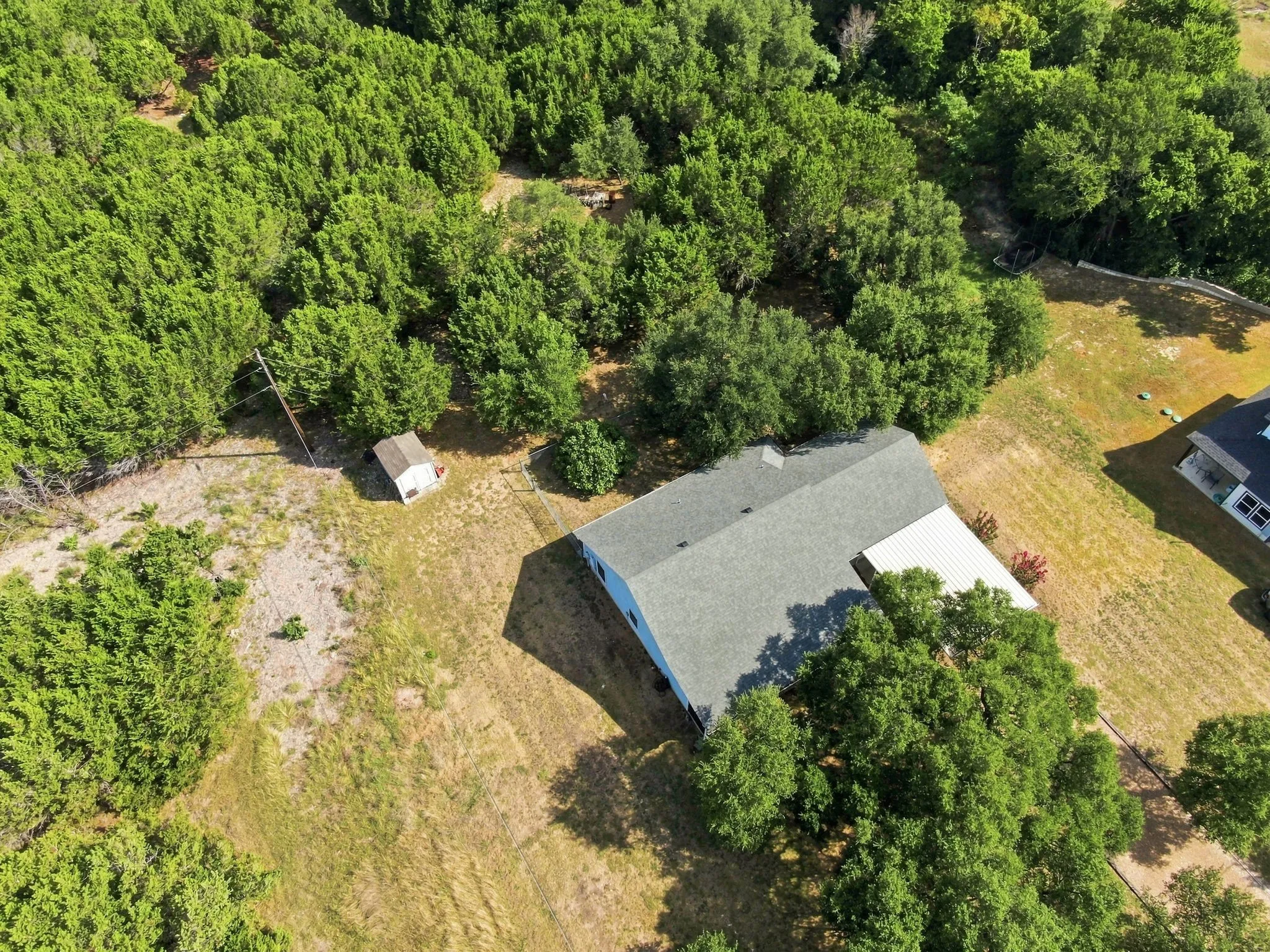 Single Family Residence For Sale in Hill County , 125 Deer Shadow Circle, Whitney, Texas 76692, 3 Bedroom, 2 Bathroom, 2 Garage spaces, 1,368 Sqft, built in 2007, mls#21345583, Real Estate Agent in Whitney, Homes For Sale in Hill county, Homes For Sale in Whitney, Realtor in Whitney Texas, Real Estate Brokerage Independent Realty Texas, Luminita Cordes Realtor