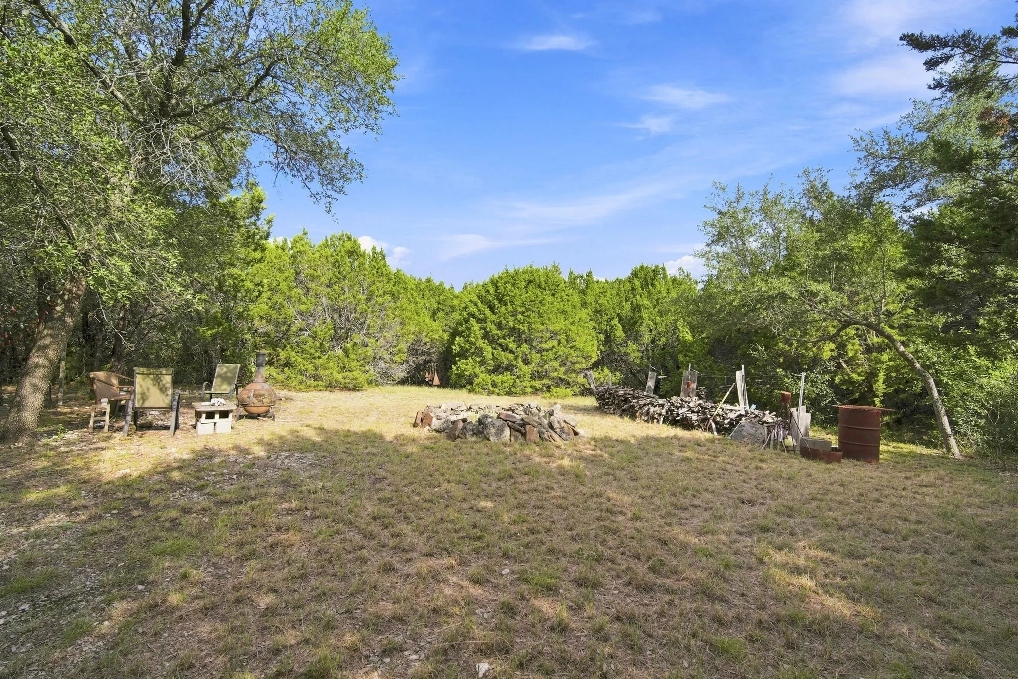 Single Family Residence For Sale in Hill County , 125 Deer Shadow Circle, Whitney, Texas 76692, 3 Bedroom, 2 Bathroom, 2 Garage spaces, 1,368 Sqft, built in 2007, mls#21345583, Real Estate Agent in Whitney, Homes For Sale in Hill county, Homes For Sale in Whitney, Realtor in Whitney Texas, Real Estate Brokerage Independent Realty Texas, Luminita Cordes Realtor