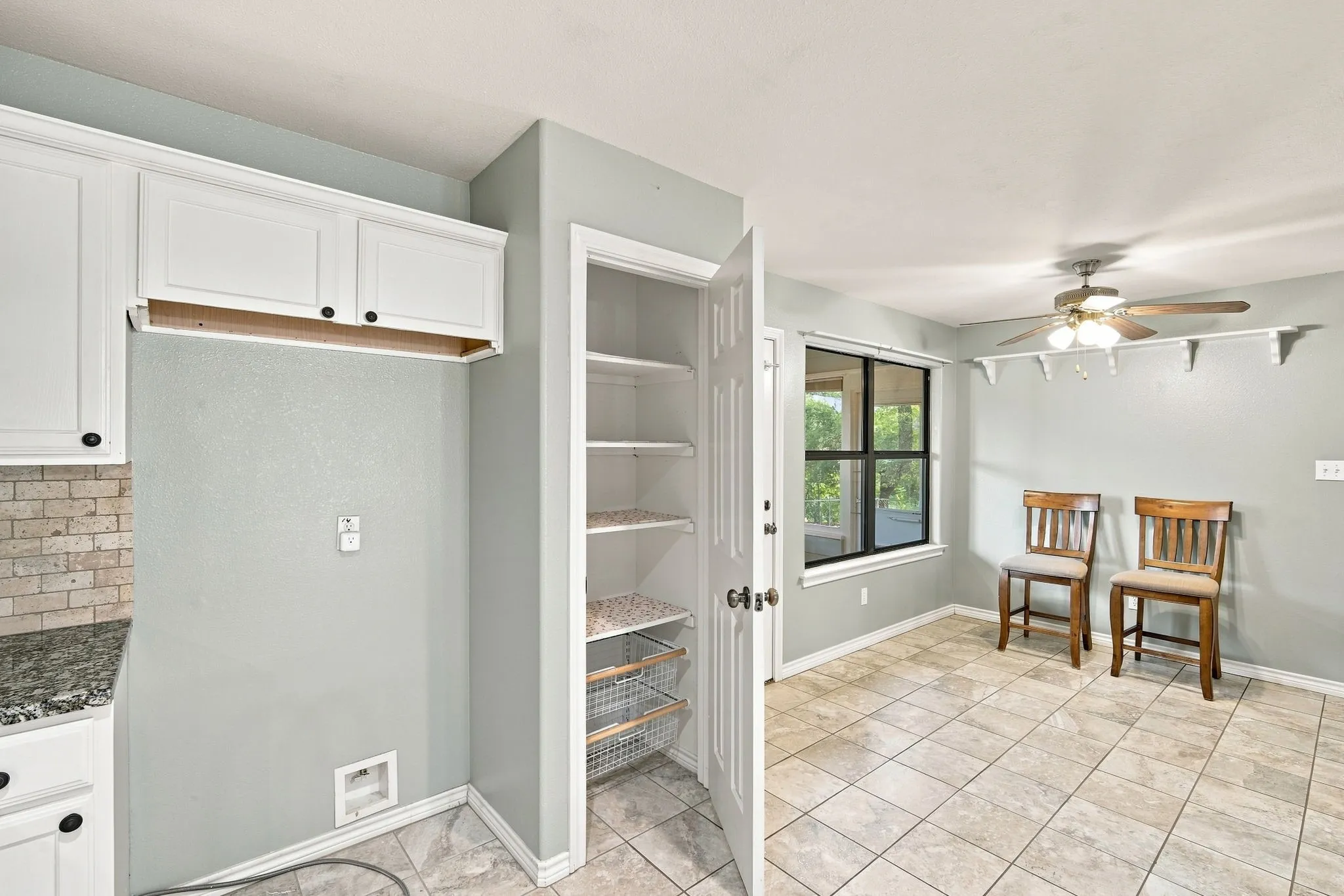 Single Family Residence For Sale in Hill County , 125 Deer Shadow Circle, Whitney, Texas 76692, 3 Bedroom, 2 Bathroom, 2 Garage spaces, 1,368 Sqft, built in 2007, mls#21345583, Real Estate Agent in Whitney, Homes For Sale in Hill county, Homes For Sale in Whitney, Realtor in Whitney Texas, Real Estate Brokerage Independent Realty Texas, Luminita Cordes Realtor