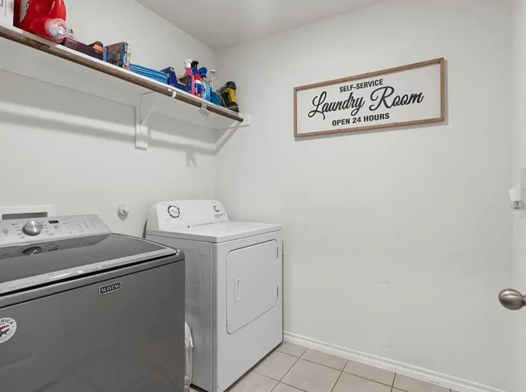 Single Family Residence For Rent in Collin County , 1304 Lowhill Drive, Royse City, Texas 75189, 4 Bedroom, 2 Bathroom, 2 Garage spaces, 1,843 Sqft, built in 2021, mls#21345734, Real Estate Agent in Royse City, Homes For Rent in Collin county, Homes For Rent in Royse City, Realtor in Royse City Texas, Real Estate Brokerage Independent Realty Texas, Luminita Cordes Realtor