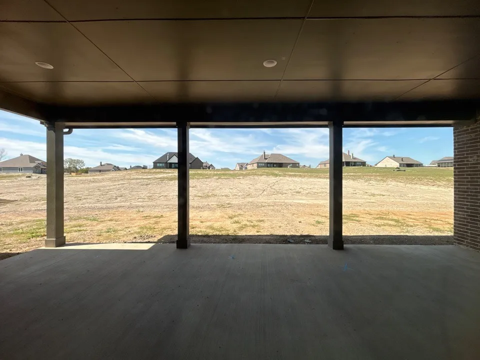 Single Family Residence For Sale in Grayson County , 703 Water Side Drive, Van Alstyne, Texas 75495, 4 Bedroom, 3 Bathroom, 3 Garage spaces, 3,497 Sqft, built in 2026, mls#21345669, Real Estate Agent in Van Alstyne, Homes For Sale in Grayson county, Homes For Sale in Van Alstyne, Realtor in Van Alstyne Texas, Real Estate Brokerage Independent Realty Texas, Luminita Cordes Realtor