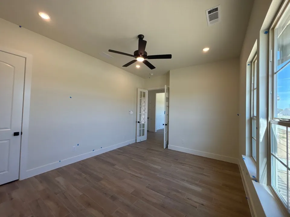 Single Family Residence For Sale in Grayson County , 703 Water Side Drive, Van Alstyne, Texas 75495, 4 Bedroom, 3 Bathroom, 3 Garage spaces, 3,497 Sqft, built in 2026, mls#21345669, Real Estate Agent in Van Alstyne, Homes For Sale in Grayson county, Homes For Sale in Van Alstyne, Realtor in Van Alstyne Texas, Real Estate Brokerage Independent Realty Texas, Luminita Cordes Realtor