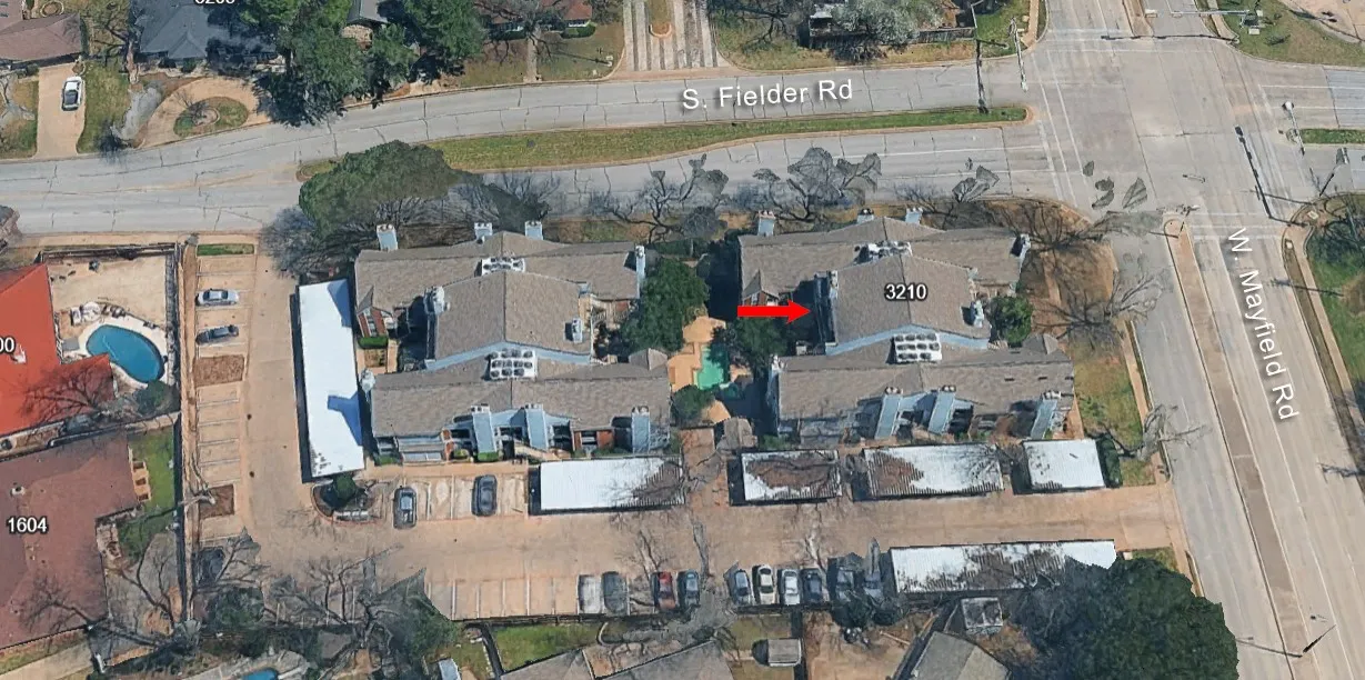 Condominium For Sale in Tarrant County , 3210 S Fielder Road 211, Arlington, Texas 76015, 2 Bedroom, 1 Bathroom, Garage spaces, 746 Sqft, built in 1984, mls#21342478, Real Estate Agent in Arlington, Homes For Sale in Tarrant county, Homes For Sale in Arlington, Realtor in Arlington Texas, Real Estate Brokerage Independent Realty Texas, Luminita Cordes Realtor