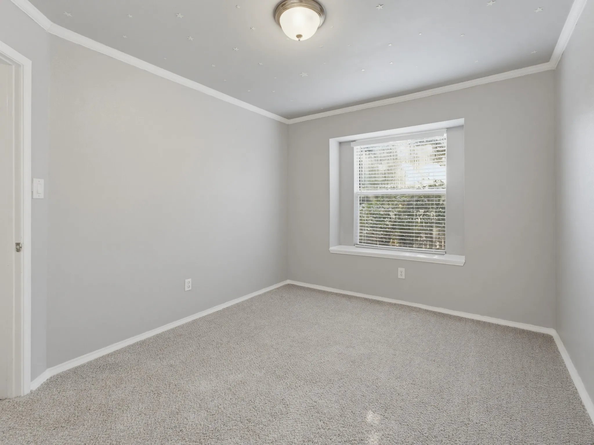 Single Family Residence For Sale in Tarrant County , 4816 N Cascades Street, Fort Worth, Texas 76137, 3 Bedroom, 2 Bathroom, 2 Garage spaces, 1,606 Sqft, built in 1992, mls#21345758, Real Estate Agent in Fort Worth, Homes For Sale in Tarrant county, Homes For Sale in Fort Worth, Realtor in Fort Worth Texas, Real Estate Brokerage Independent Realty Texas, Luminita Cordes Realtor