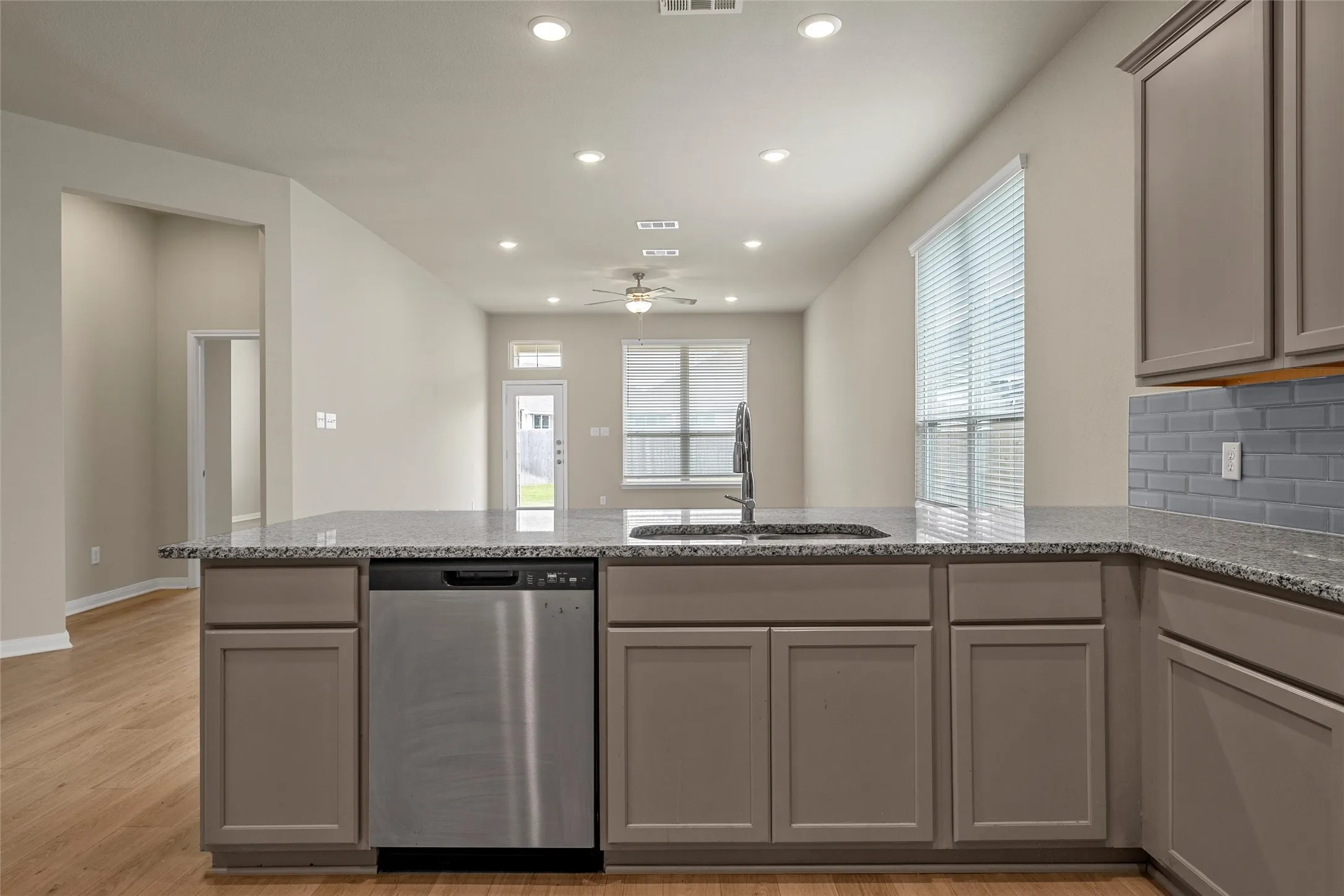 Single Family Residence For Sale in Mc Lennan County , 3205 Dottavio Road, Lorena, Texas 76655, 4 Bedrooms, 3 Bathrooms, 2 Garage spaces, 2,121 Sqft, built in 2023, Price $369,500, mls#21345712, Real Estate Agent in Lorena, Homes For Sale in Mc Lennan county, Homes For Sale in Lorena, Realtor in Lorena Texas, Real Estate Brokerage Independent Realty Texas, Luminita Cordes Realtor