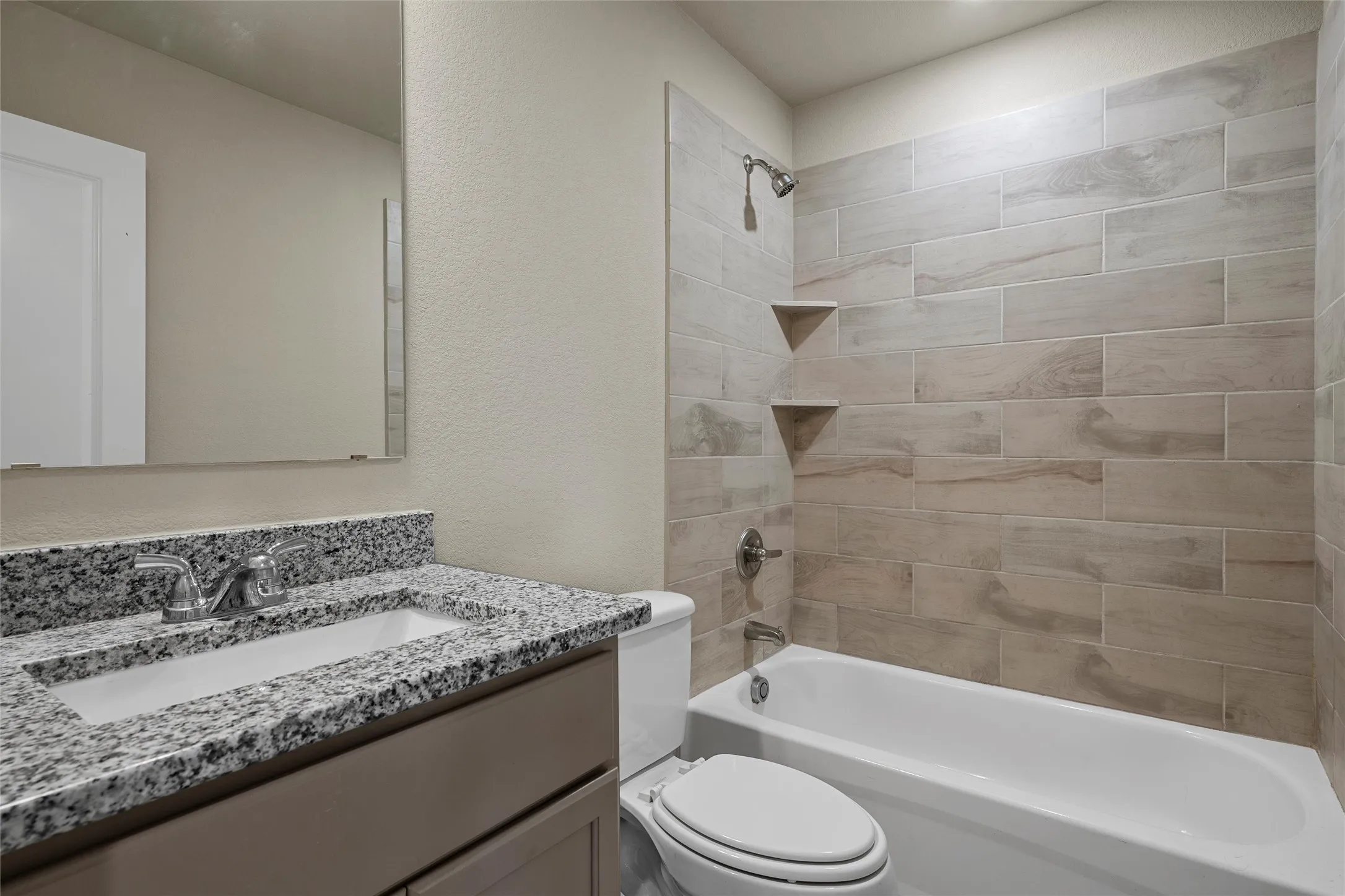 Single Family Residence For Sale in Mc Lennan County , 3205 Dottavio Road, Lorena, Texas 76655, 4 Bedrooms, 3 Bathrooms, 2 Garage spaces, 2,121 Sqft, built in 2023, Price $369,500, mls#21345712, Real Estate Agent in Lorena, Homes For Sale in Mc Lennan county, Homes For Sale in Lorena, Realtor in Lorena Texas, Real Estate Brokerage Independent Realty Texas, Luminita Cordes Realtor