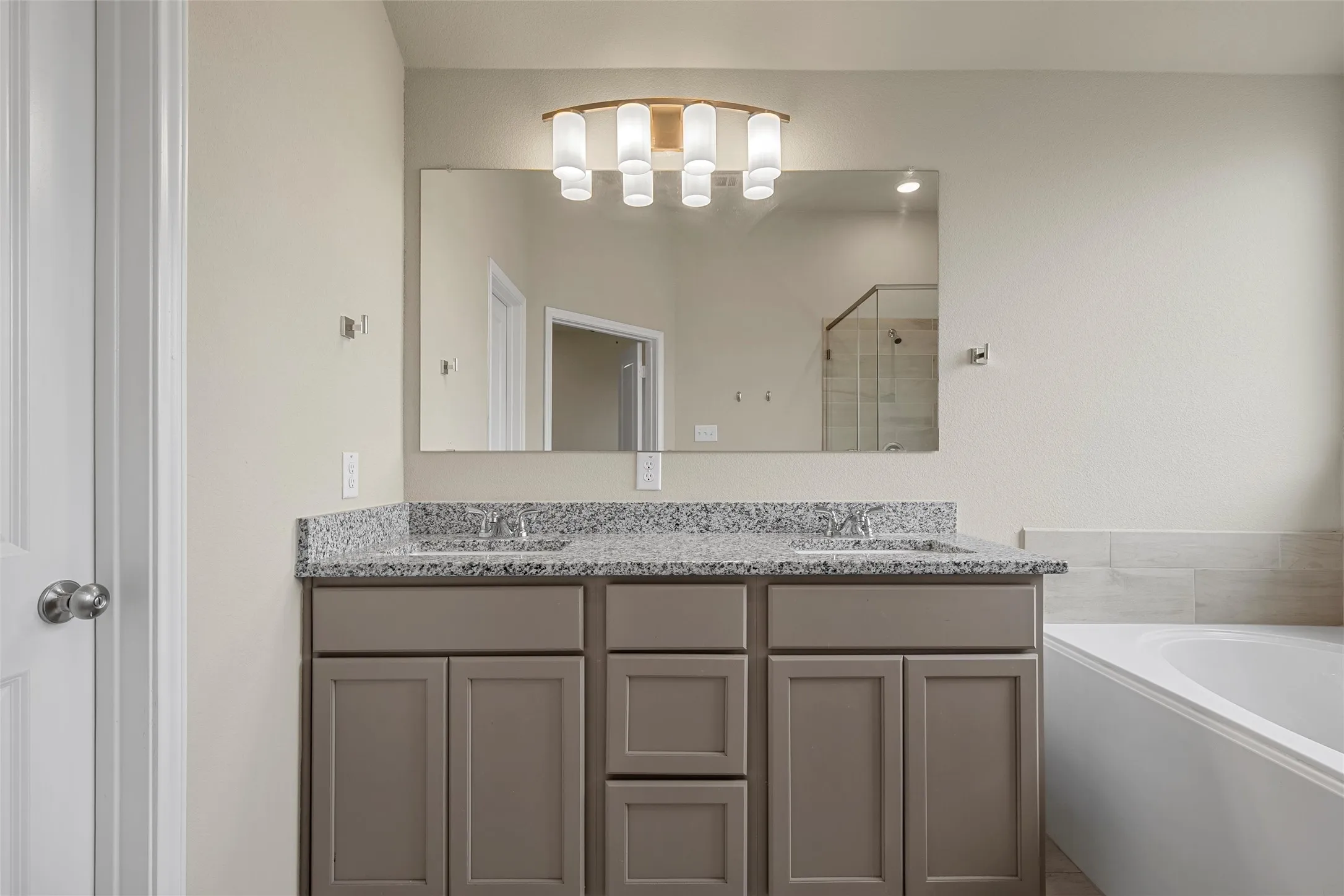 Single Family Residence For Sale in Mc Lennan County , 3205 Dottavio Road, Lorena, Texas 76655, 4 Bedrooms, 3 Bathrooms, 2 Garage spaces, 2,121 Sqft, built in 2023, Price $369,500, mls#21345712, Real Estate Agent in Lorena, Homes For Sale in Mc Lennan county, Homes For Sale in Lorena, Realtor in Lorena Texas, Real Estate Brokerage Independent Realty Texas, Luminita Cordes Realtor