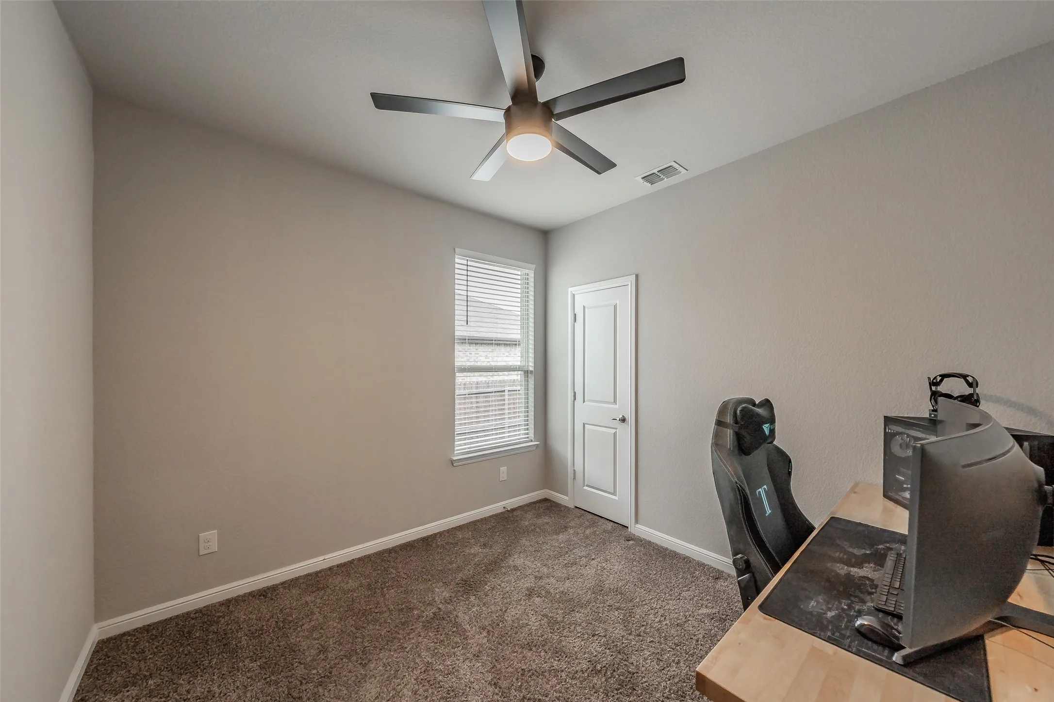 Single Family Residence For Sale in Tarrant County , 1125 Belsay Lane, Saginaw, Texas 76131, 4 Bedrooms, 2 Bathrooms, 3 Garage spaces, 1,801 Sqft, built in 2018, Price $360,000, mls#21344646, Real Estate Agent in Saginaw, Homes For Sale in Tarrant county, Homes For Sale in Saginaw, Realtor in Saginaw Texas, Real Estate Brokerage Independent Realty Texas, Luminita Cordes Realtor