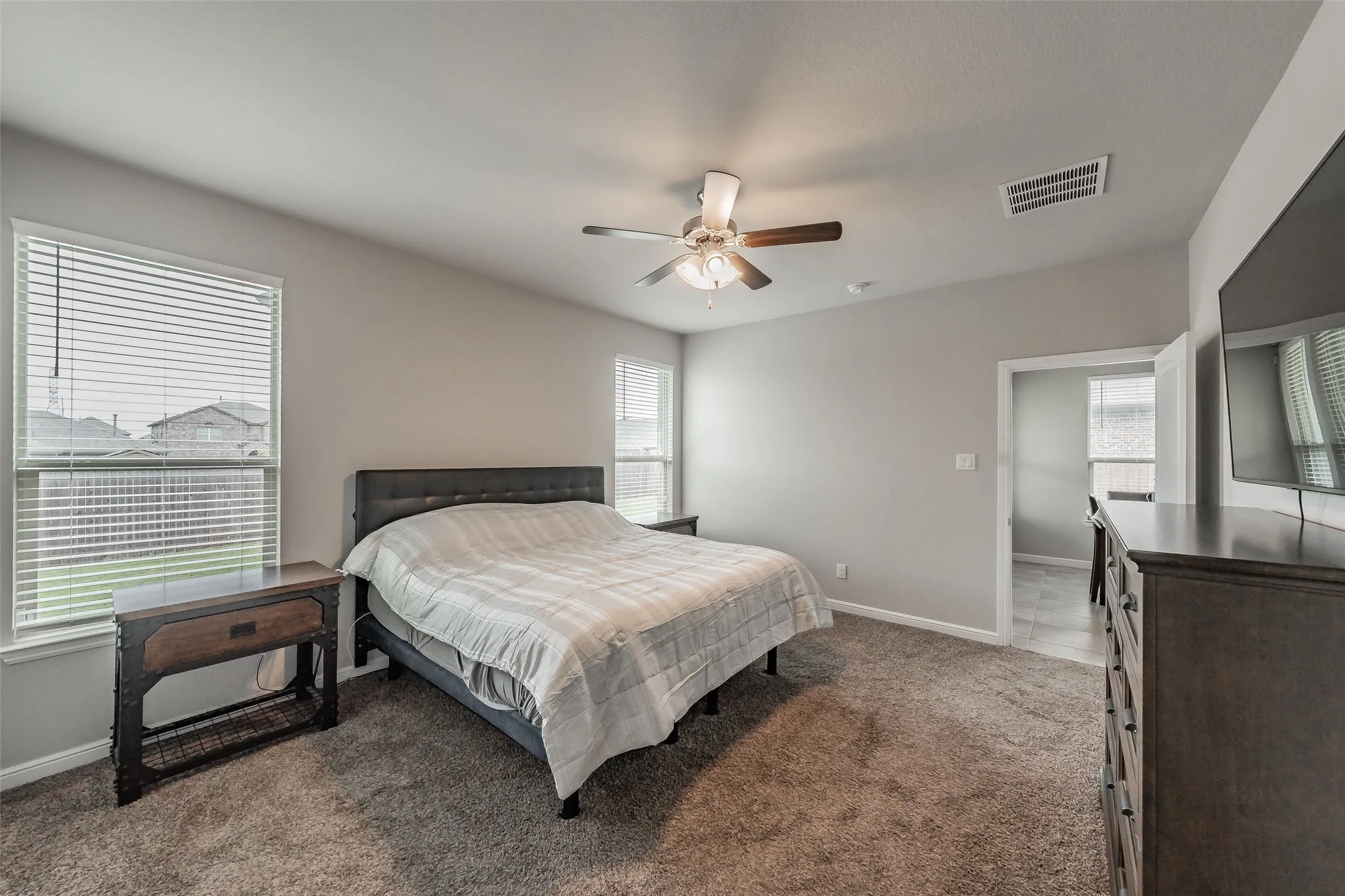 Single Family Residence For Sale in Tarrant County , 1125 Belsay Lane, Saginaw, Texas 76131, 4 Bedrooms, 2 Bathrooms, 3 Garage spaces, 1,801 Sqft, built in 2018, Price $360,000, mls#21344646, Real Estate Agent in Saginaw, Homes For Sale in Tarrant county, Homes For Sale in Saginaw, Realtor in Saginaw Texas, Real Estate Brokerage Independent Realty Texas, Luminita Cordes Realtor