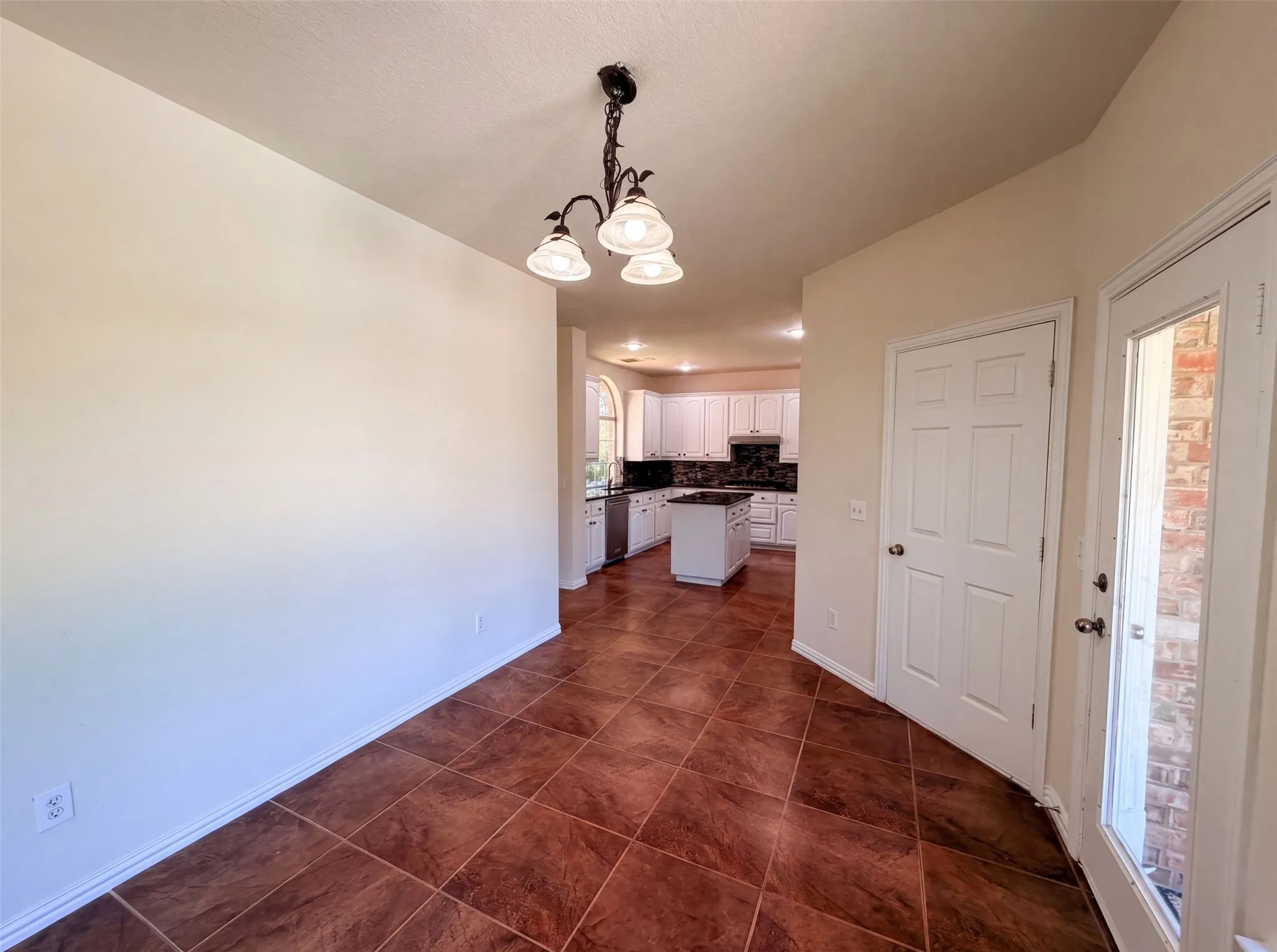 Single Family Residence For Sale in Dallas County , 3106 Westshore Drive, Rowlett, Texas 75088, 4 Bedroom, 3 Bathroom, 2 Garage spaces, 2,288 Sqft, built in 1995, mls#21345773, Real Estate Agent in Rowlett, Homes For Sale in Dallas county, Homes For Sale in Rowlett, Realtor in Rowlett Texas, Real Estate Brokerage Independent Realty Texas, Luminita Cordes Realtor