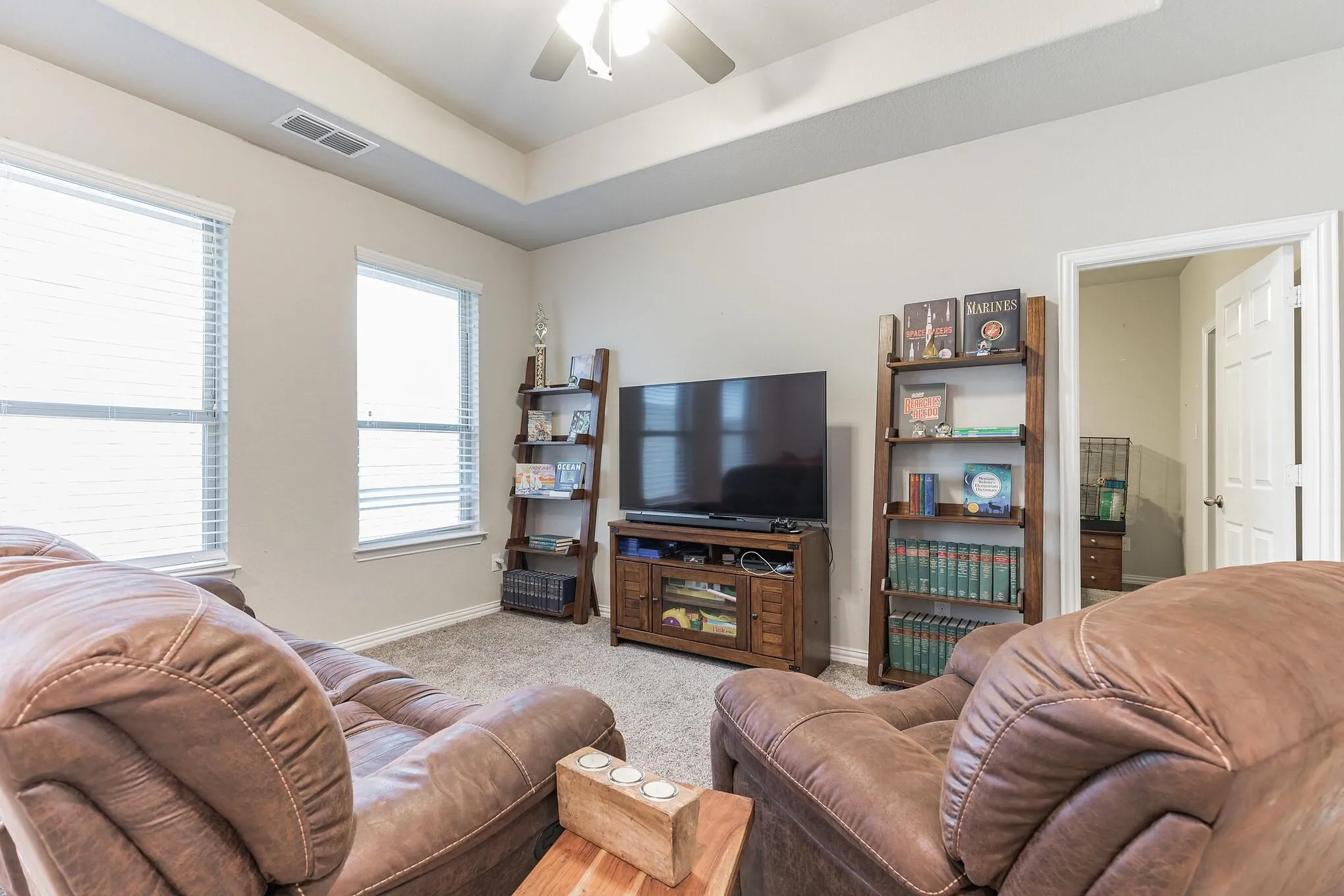 Single Family Residence For Rent in Parker County , 14800 Belclaire Avenue, Aledo, Texas 76008, 5 Bedroom, 3 Bathroom, 2 Garage spaces, 3,207 Sqft, built in 2019, mls#21345774, Real Estate Agent in Aledo, Homes For Rent in Parker county, Homes For Rent in Aledo, Realtor in Aledo Texas, Real Estate Brokerage Independent Realty Texas, Luminita Cordes Realtor