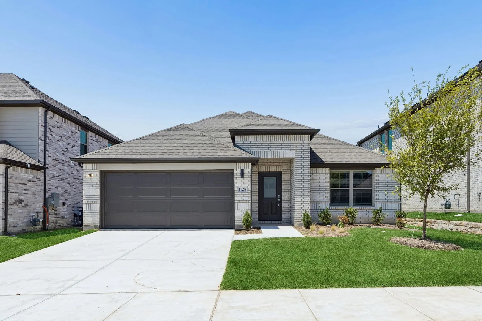 Single Family Residence For Sale in Tarrant County , 6652 Valley Lake Lane, Fort Worth, Texas 76036, 4 Bedroom, 2 Bathroom, 2 Garage spaces, 2,131 Sqft, built in 2026, mls#21345706, Real Estate Agent in Fort Worth, Homes For Sale in Tarrant county, Homes For Sale in Fort Worth, Realtor in Fort Worth Texas, Real Estate Brokerage Independent Realty Texas, Luminita Cordes Realtor