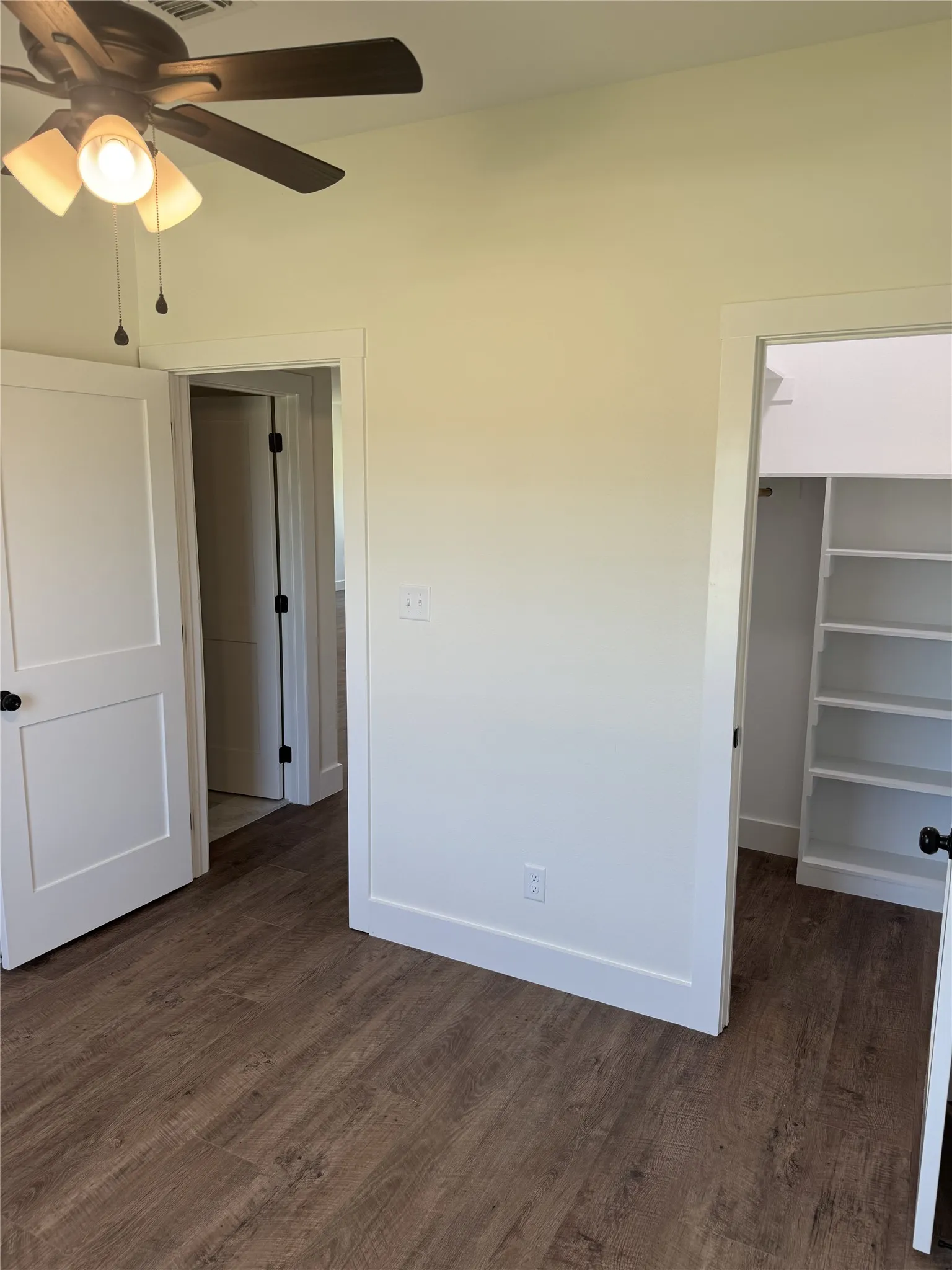 Single Family Residence For Sale in Grayson County , 204 Ella Street, Whitesboro, Texas 76273, 3 Bedrooms, 2 Bathrooms, 2 Garage spaces, 1,496 Sqft, built in 2025, Price $369,000, mls#21345618, Real Estate Agent in Whitesboro, Homes For Sale in Grayson county, Homes For Sale in Whitesboro, Realtor in Whitesboro Texas, Real Estate Brokerage Independent Realty Texas, Luminita Cordes Realtor