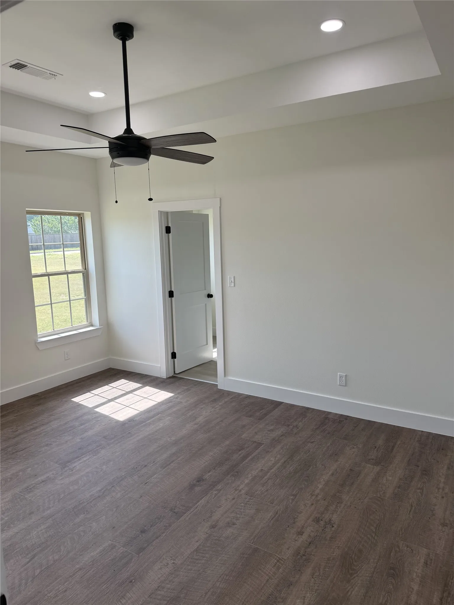 Single Family Residence For Sale in Grayson County , 204 Ella Street, Whitesboro, Texas 76273, 3 Bedrooms, 2 Bathrooms, 2 Garage spaces, 1,496 Sqft, built in 2025, Price $369,000, mls#21345618, Real Estate Agent in Whitesboro, Homes For Sale in Grayson county, Homes For Sale in Whitesboro, Realtor in Whitesboro Texas, Real Estate Brokerage Independent Realty Texas, Luminita Cordes Realtor
