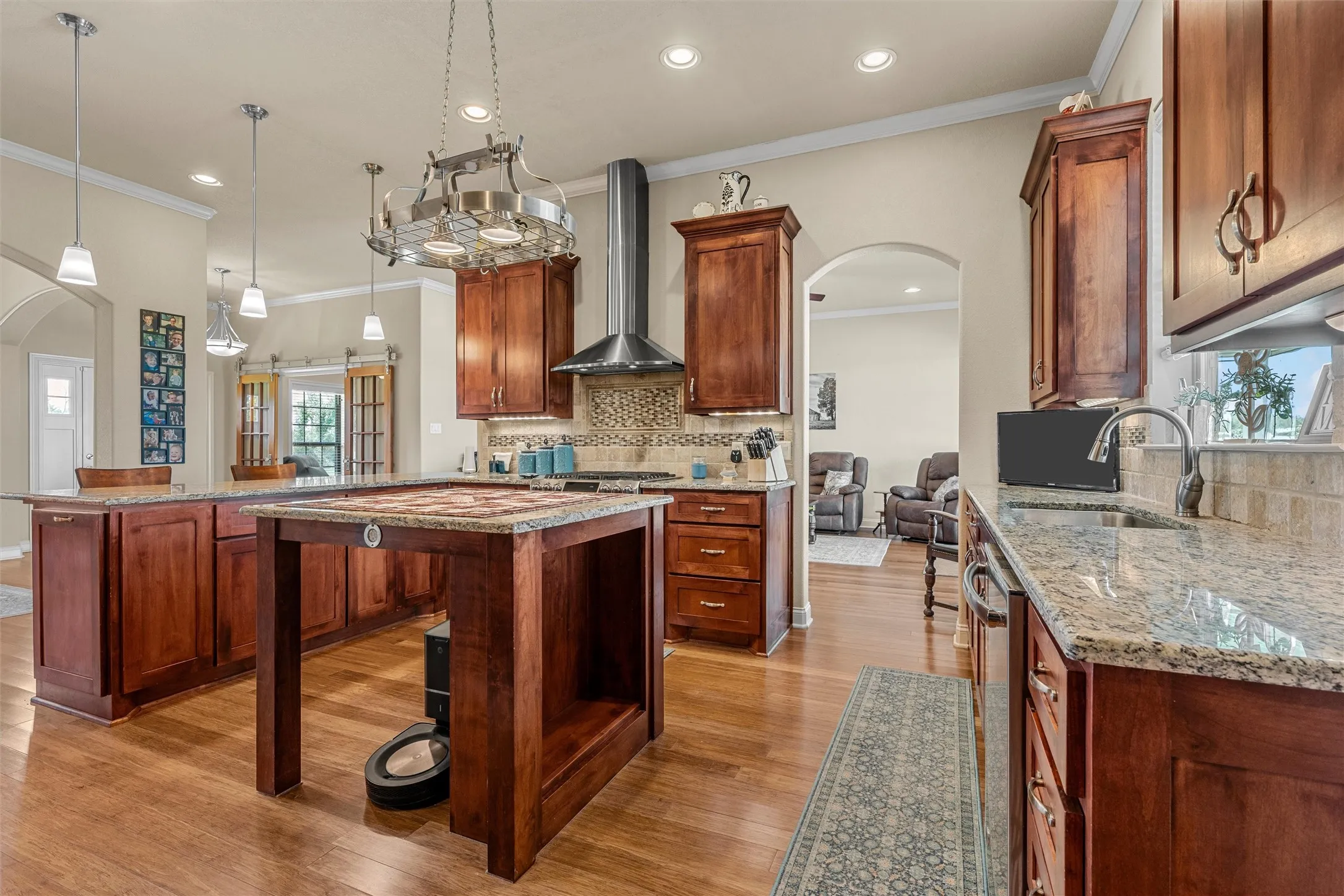 Single Family Residence For Sale in Mc Lennan County , 3825 Chappel Hill Road, Waco, Texas 76705, 3 Bedroom, 2 Bathroom, Garage spaces, 2,334 Sqft, built in 2014, mls#21340589, Real Estate Agent in Waco, Homes For Sale in Mc Lennan county, Homes For Sale in Waco, Realtor in Waco Texas, Real Estate Brokerage Independent Realty Texas, Luminita Cordes Realtor