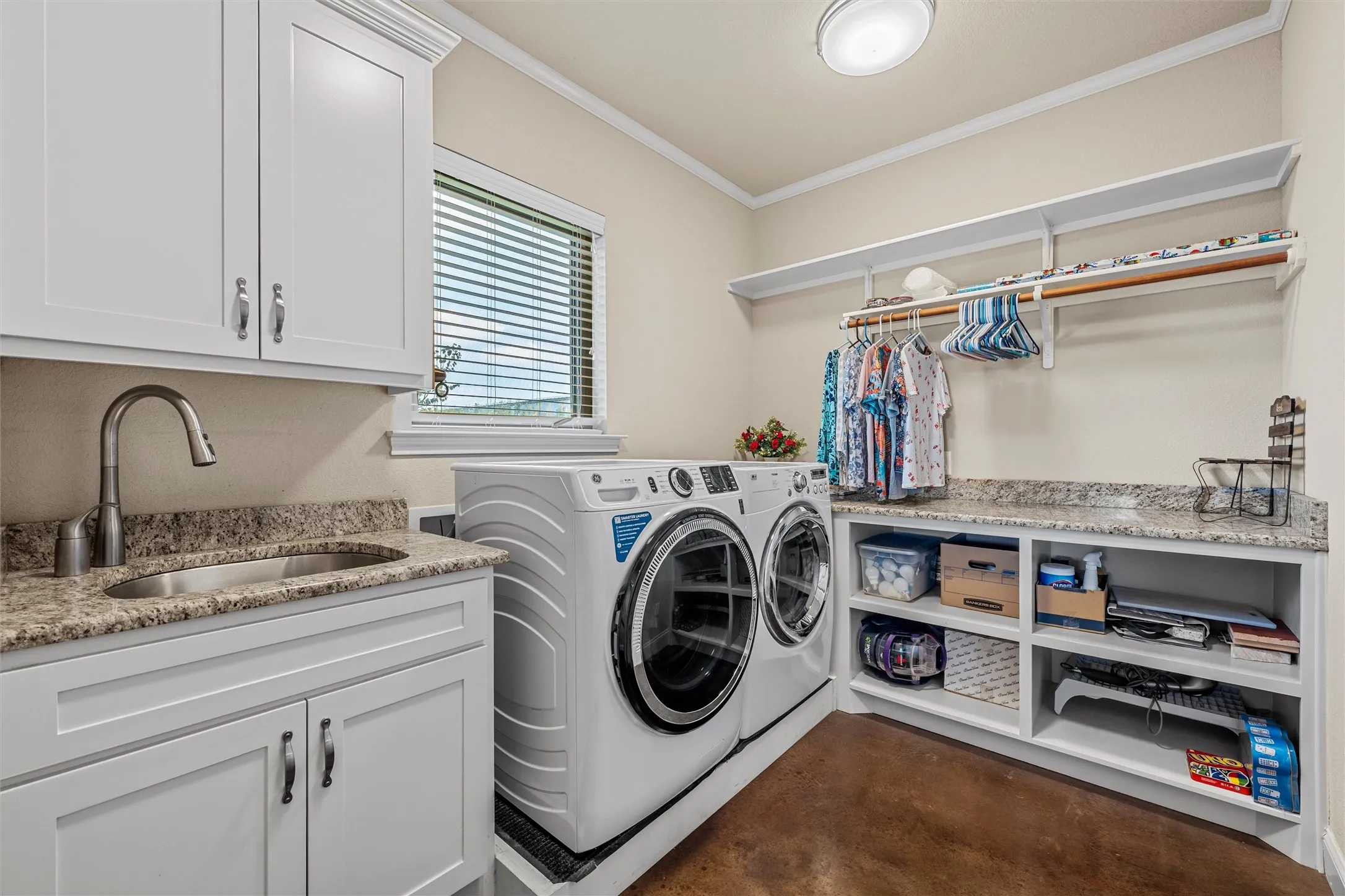 Single Family Residence For Sale in Mc Lennan County , 3825 Chappel Hill Road, Waco, Texas 76705, 3 Bedroom, 2 Bathroom, Garage spaces, 2,334 Sqft, built in 2014, mls#21340589, Real Estate Agent in Waco, Homes For Sale in Mc Lennan county, Homes For Sale in Waco, Realtor in Waco Texas, Real Estate Brokerage Independent Realty Texas, Luminita Cordes Realtor