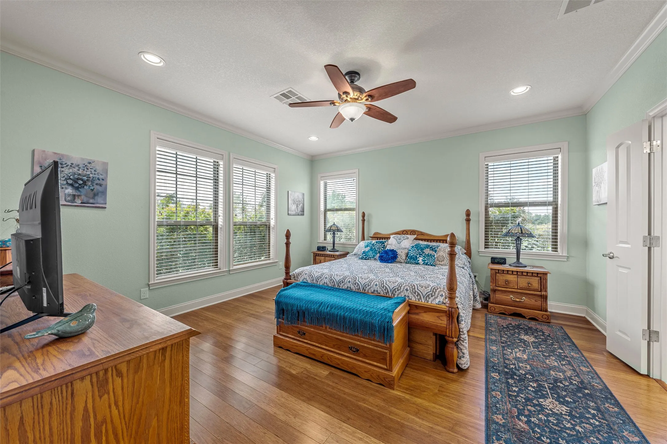 Single Family Residence For Sale in Mc Lennan County , 3825 Chappel Hill Road, Waco, Texas 76705, 3 Bedroom, 2 Bathroom, Garage spaces, 2,334 Sqft, built in 2014, mls#21340589, Real Estate Agent in Waco, Homes For Sale in Mc Lennan county, Homes For Sale in Waco, Realtor in Waco Texas, Real Estate Brokerage Independent Realty Texas, Luminita Cordes Realtor