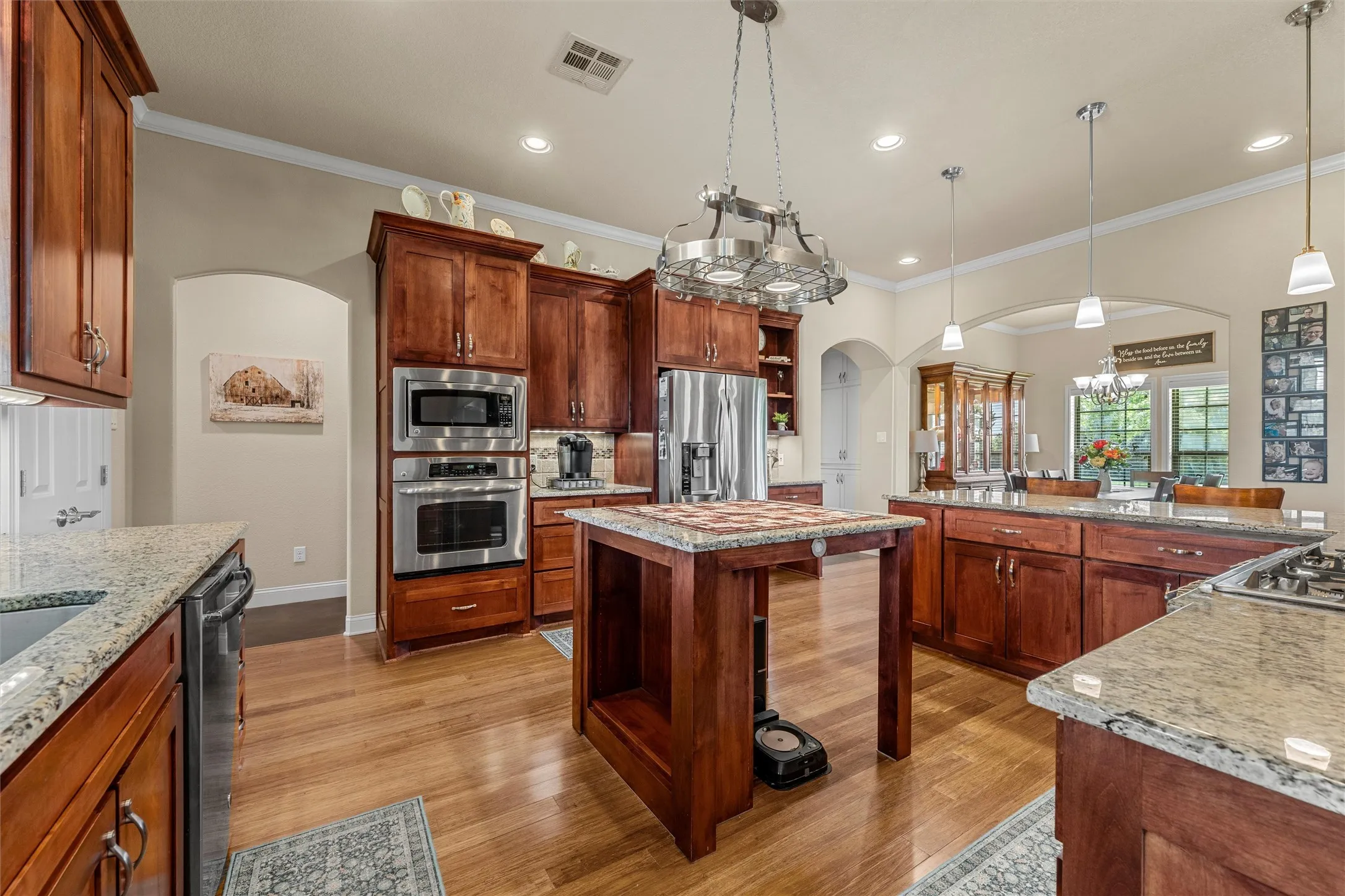 Single Family Residence For Sale in Mc Lennan County , 3825 Chappel Hill Road, Waco, Texas 76705, 3 Bedroom, 2 Bathroom, Garage spaces, 2,334 Sqft, built in 2014, mls#21340589, Real Estate Agent in Waco, Homes For Sale in Mc Lennan county, Homes For Sale in Waco, Realtor in Waco Texas, Real Estate Brokerage Independent Realty Texas, Luminita Cordes Realtor