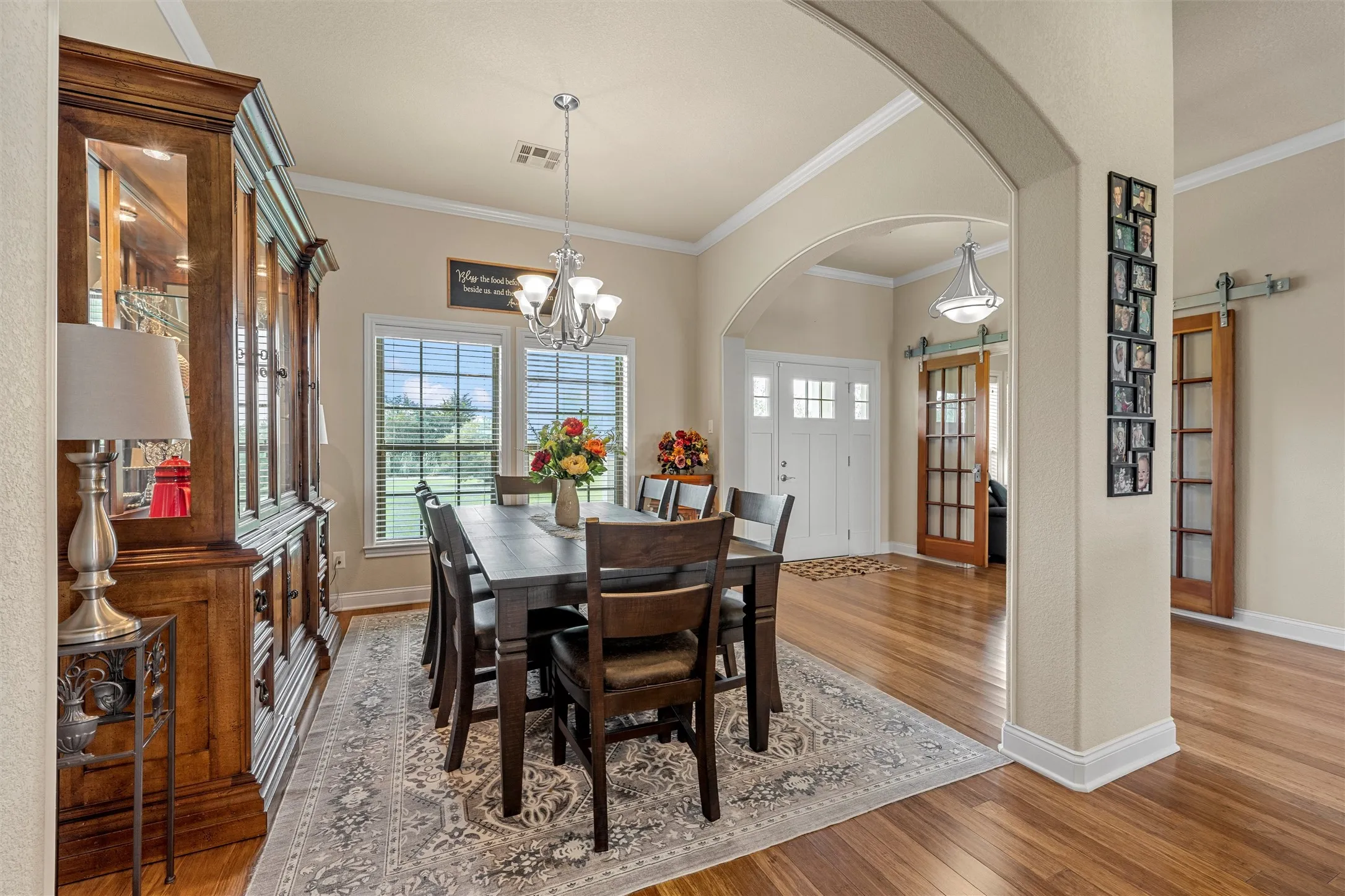 Single Family Residence For Sale in Mc Lennan County , 3825 Chappel Hill Road, Waco, Texas 76705, 3 Bedroom, 2 Bathroom, Garage spaces, 2,334 Sqft, built in 2014, mls#21340589, Real Estate Agent in Waco, Homes For Sale in Mc Lennan county, Homes For Sale in Waco, Realtor in Waco Texas, Real Estate Brokerage Independent Realty Texas, Luminita Cordes Realtor