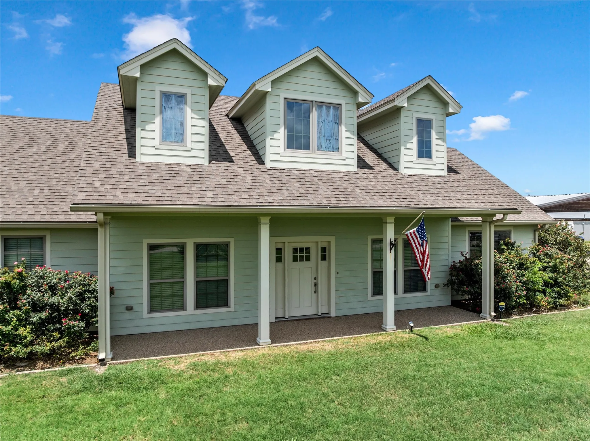 Single Family Residence For Sale in Mc Lennan County , 3825 Chappel Hill Road, Waco, Texas 76705, 3 Bedroom, 2 Bathroom, Garage spaces, 2,334 Sqft, built in 2014, mls#21340589, Real Estate Agent in Waco, Homes For Sale in Mc Lennan county, Homes For Sale in Waco, Realtor in Waco Texas, Real Estate Brokerage Independent Realty Texas, Luminita Cordes Realtor