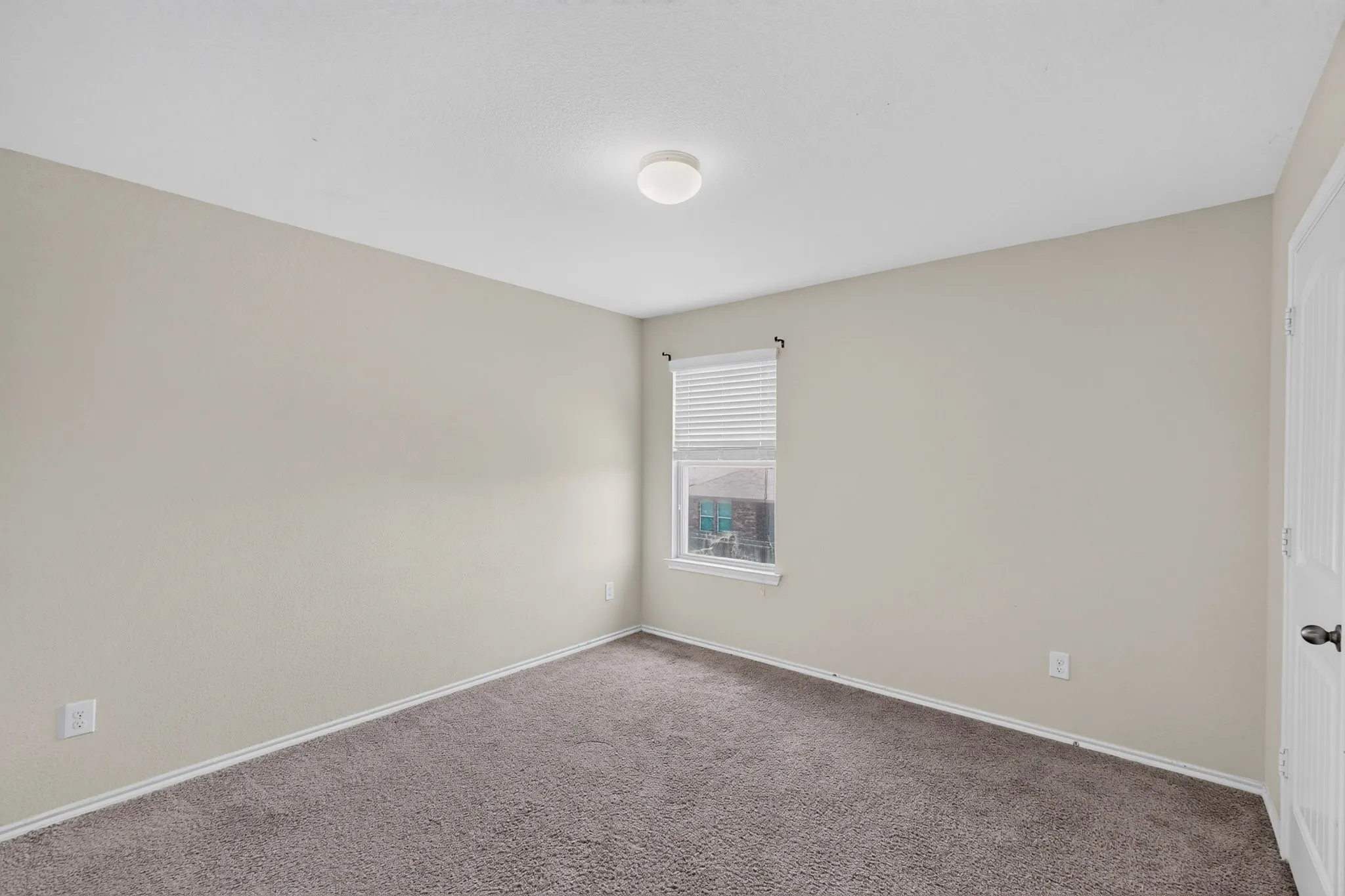 Single Family Residence For Sale in Kaufman County , 2329 Julia Lane, Forney, Texas 75126, 4 Bedroom, 3 Bathroom, 2 Garage spaces, 2,108 Sqft, built in 2018, mls#21321185, Real Estate Agent in Forney, Homes For Sale in Kaufman county, Homes For Sale in Forney, Realtor in Forney Texas, Real Estate Brokerage Independent Realty Texas, Luminita Cordes Realtor