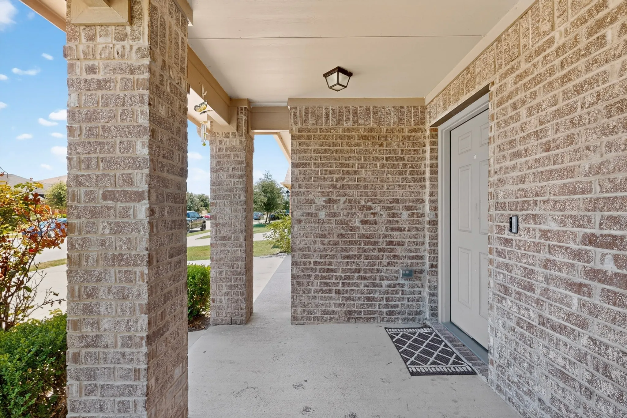 Single Family Residence For Sale in Kaufman County , 2329 Julia Lane, Forney, Texas 75126, 4 Bedroom, 3 Bathroom, 2 Garage spaces, 2,108 Sqft, built in 2018, mls#21321185, Real Estate Agent in Forney, Homes For Sale in Kaufman county, Homes For Sale in Forney, Realtor in Forney Texas, Real Estate Brokerage Independent Realty Texas, Luminita Cordes Realtor