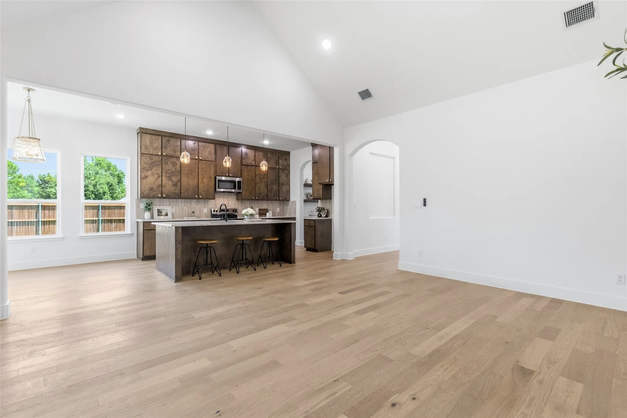 Single Family Residence For Sale in Hunt County , 1500 Deer Trail, Commerce, Texas 75428, 4 Bedroom, 3 Bathroom, 2 Garage spaces, 2,356 Sqft, built in 2026, mls#21345726, Real Estate Agent in Commerce, Homes For Sale in Hunt county, Homes For Sale in Commerce, Realtor in Commerce Texas, Real Estate Brokerage Independent Realty Texas, Luminita Cordes Realtor