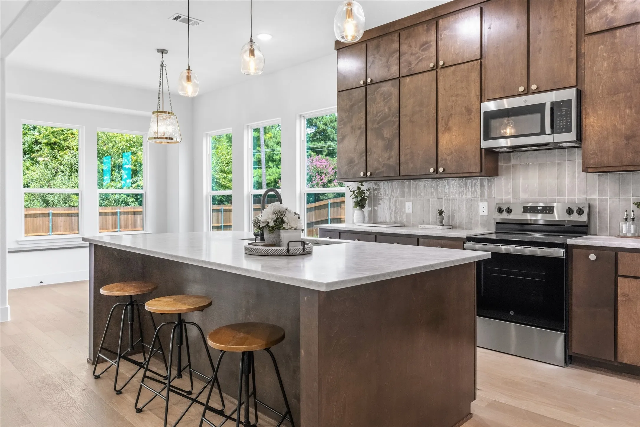 Single Family Residence For Sale in Hunt County , 1500 Deer Trail, Commerce, Texas 75428, 4 Bedroom, 3 Bathroom, 2 Garage spaces, 2,356 Sqft, built in 2026, mls#21345726, Real Estate Agent in Commerce, Homes For Sale in Hunt county, Homes For Sale in Commerce, Realtor in Commerce Texas, Real Estate Brokerage Independent Realty Texas, Luminita Cordes Realtor