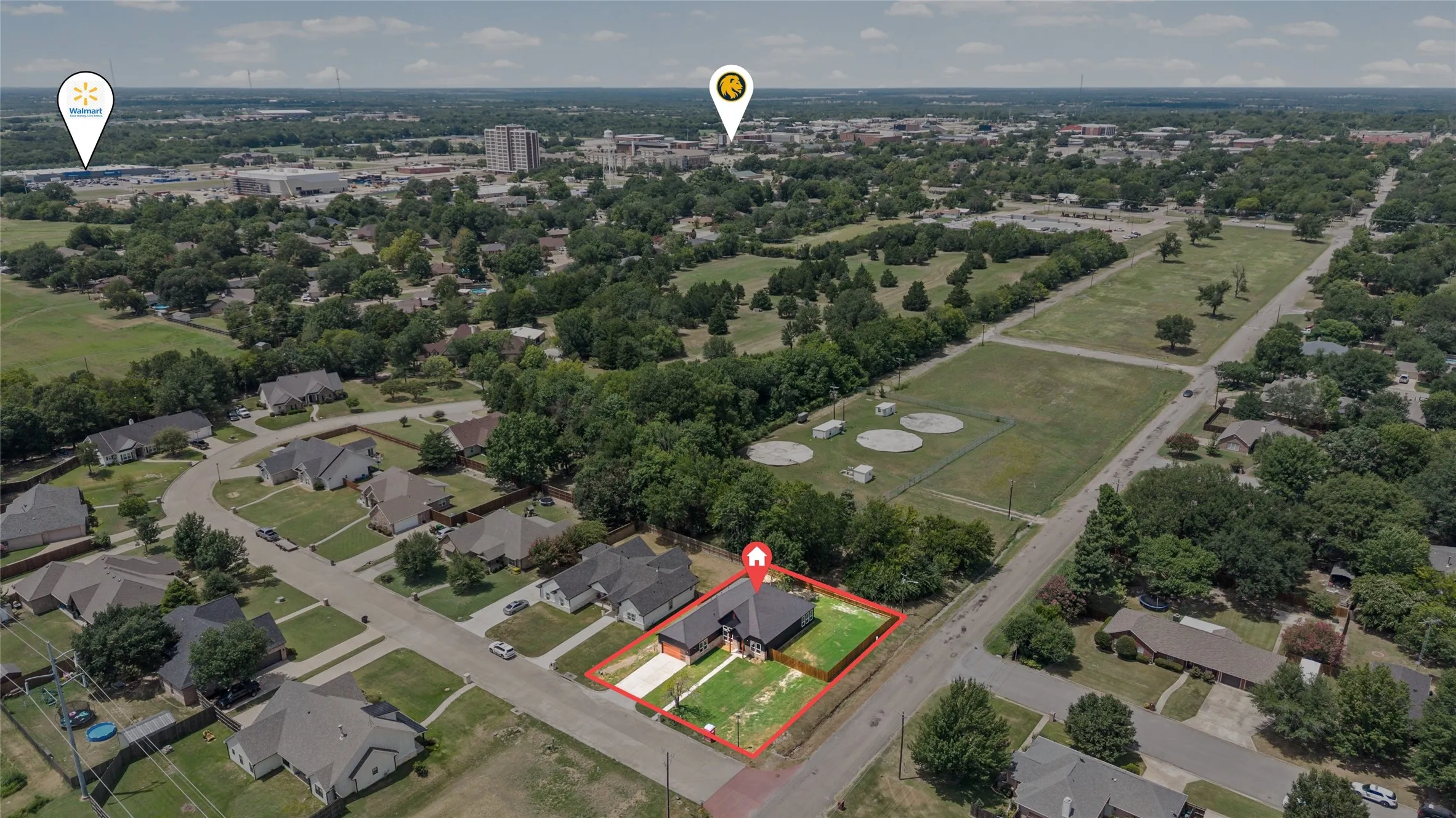 Single Family Residence For Sale in Hunt County , 1500 Deer Trail, Commerce, Texas 75428, 4 Bedroom, 3 Bathroom, 2 Garage spaces, 2,356 Sqft, built in 2026, mls#21345726, Real Estate Agent in Commerce, Homes For Sale in Hunt county, Homes For Sale in Commerce, Realtor in Commerce Texas, Real Estate Brokerage Independent Realty Texas, Luminita Cordes Realtor