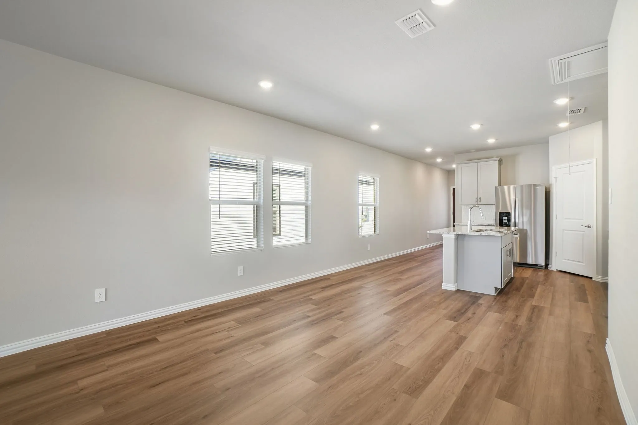Photo is not of the actual home, but is an inspirational photo of builder’s model home and may depict options, furnishings, and/or decorator features that are not included.