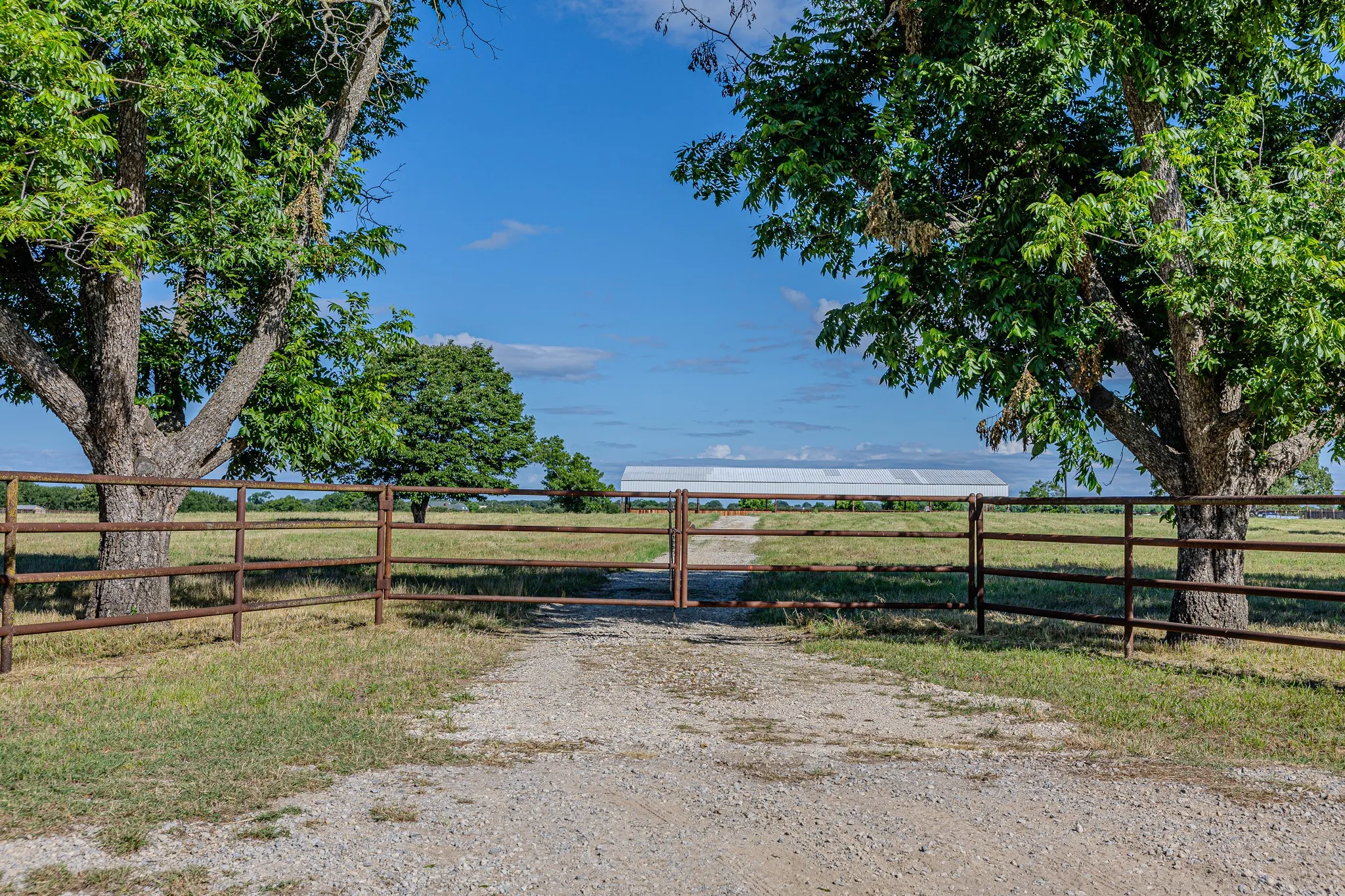 Ranch For Sale in Parker County , 1400 Taylor Road, Weatherford, Texas 76087, 0, 0, Garage spaces, 0 Sqft, built in 0, mls#21303984, Real Estate Agent in Weatherford, Homes For Sale in Parker county, Homes For Sale in Weatherford, Realtor in Weatherford Texas, Real Estate Brokerage Independent Realty Texas, Luminita Cordes Realtor