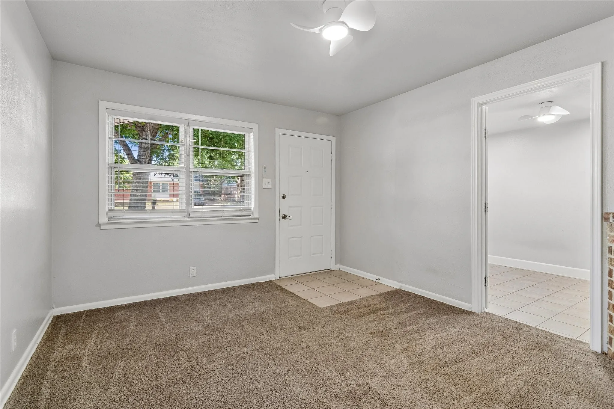 Single Family Residence For Rent in Denton County , 3800 Atlas Drive, Denton, Texas 76209, 4 Bedroom, 1 Bathroom, Garage spaces, 1,056 Sqft, built in 1965, mls#21345816, Real Estate Agent in Denton, Homes For Rent in Denton county, Homes For Rent in Denton, Realtor in Denton Texas, Real Estate Brokerage Independent Realty Texas, Luminita Cordes Realtor