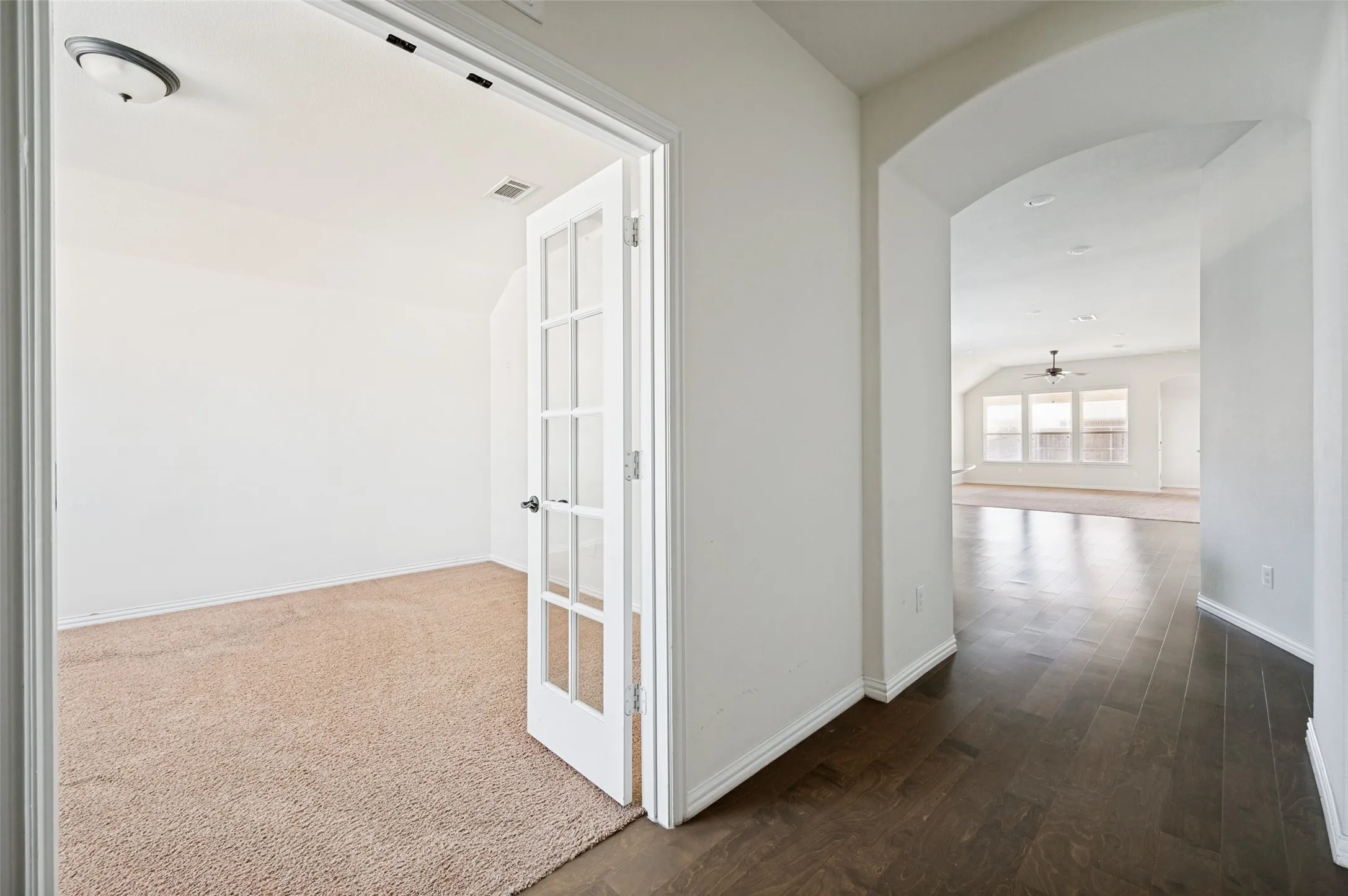 Single Family Residence For Rent in Denton County , 432 Keel Lane, Little Elm, Texas 75068, 3 Bedroom, 2 Bathroom, 2 Garage spaces, 2,246 Sqft, built in 2016, mls#21345840, Real Estate Agent in Little Elm, Homes For Rent in Denton county, Homes For Rent in Little Elm, Realtor in Little Elm Texas, Real Estate Brokerage Independent Realty Texas, Luminita Cordes Realtor