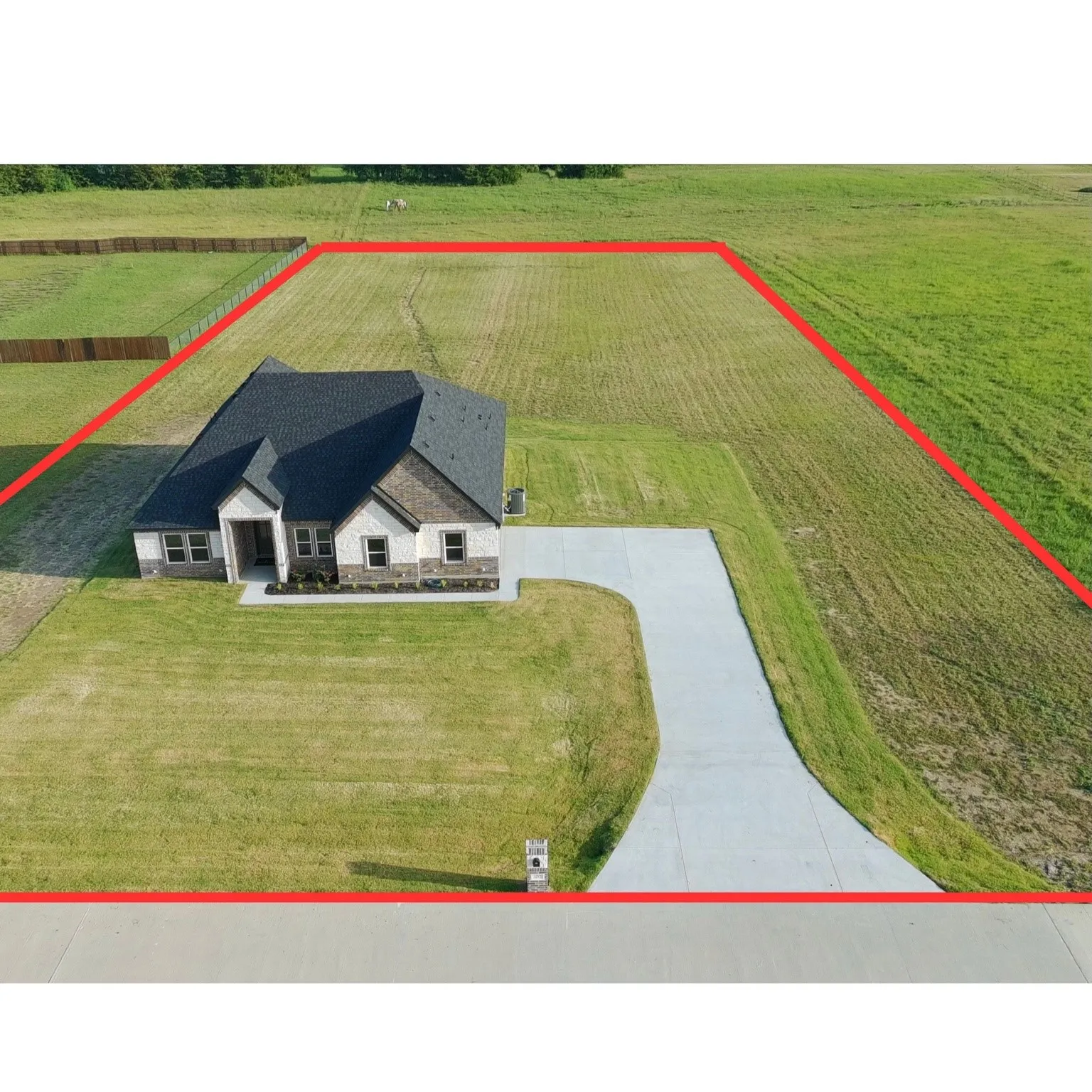 Single Family Residence For Sale in Hunt County , 3297 Escobar Circle, Greenville, Texas 75401, 4 Bedroom, 3 Bathroom, 2 Garage spaces, 2,293 Sqft, built in 2026, Price $475,000, mls#21345854, Real Estate Agent in Greenville, Homes For Sale in Hunt county, Homes For Sale in Greenville, Realtor in Greenville Texas, Real Estate Brokerage Independent Realty Texas, Luminita Cordes Realtor