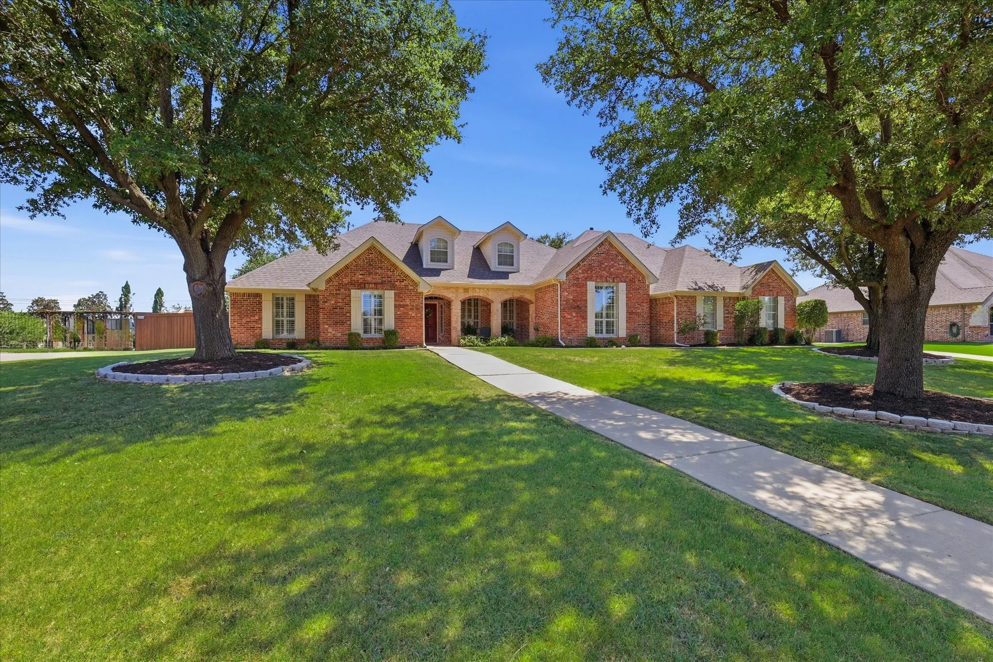 It comes with this immaculate 3 bed 3 bath single story home . Meticulously maintained. Amazing front land scaped and wait till you see the home. All on  half an acre.