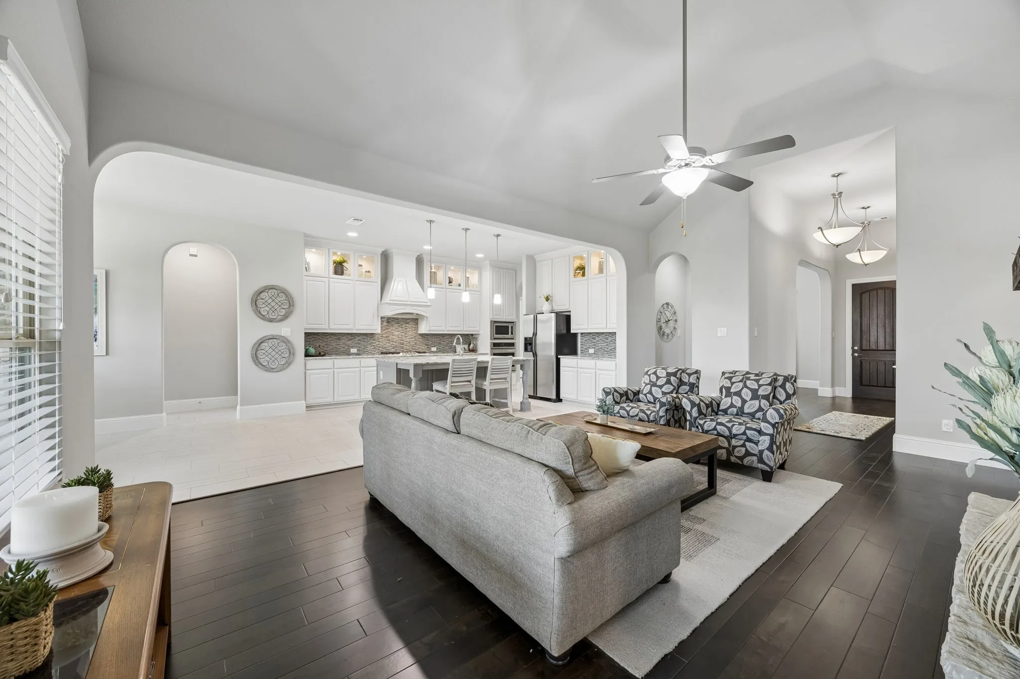 Single Family Residence For Sale in Collin County , 11510 La Salle Road, Frisco, Texas 75035, 3 Bedroom, 3 Bathroom, 2 Garage spaces, 2,955 Sqft, built in 2018, mls#21344568, Real Estate Agent in Frisco, Homes For Sale in Collin county, Homes For Sale in Frisco, Realtor in Frisco Texas, Real Estate Brokerage Independent Realty Texas, Luminita Cordes Realtor