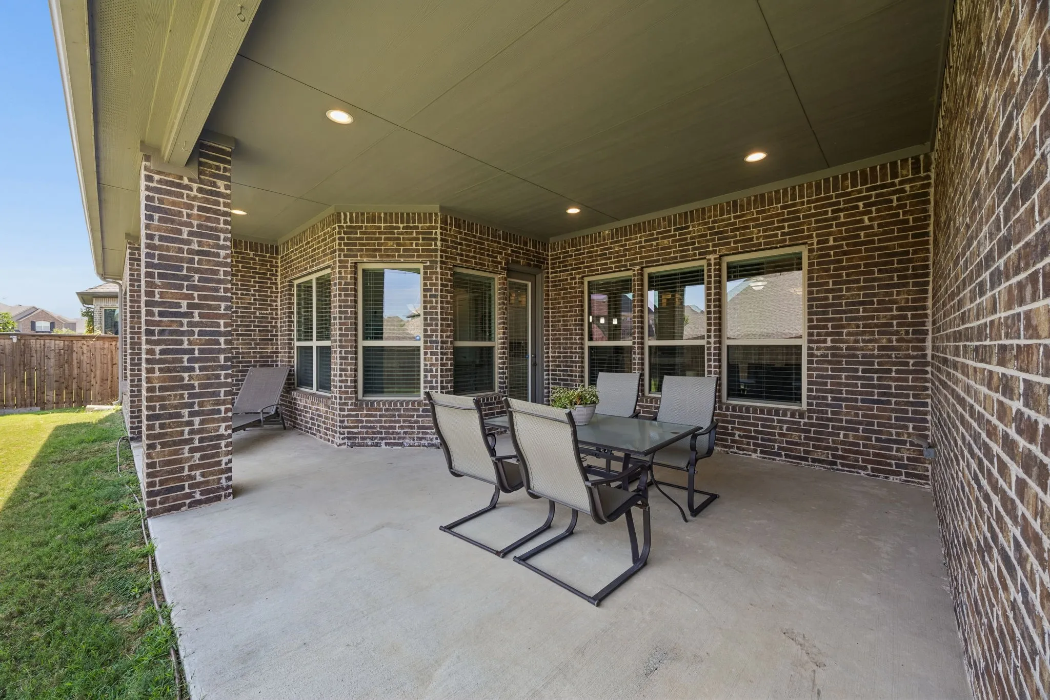 Single Family Residence For Sale in Collin County , 11510 La Salle Road, Frisco, Texas 75035, 3 Bedroom, 3 Bathroom, 2 Garage spaces, 2,955 Sqft, built in 2018, mls#21344568, Real Estate Agent in Frisco, Homes For Sale in Collin county, Homes For Sale in Frisco, Realtor in Frisco Texas, Real Estate Brokerage Independent Realty Texas, Luminita Cordes Realtor