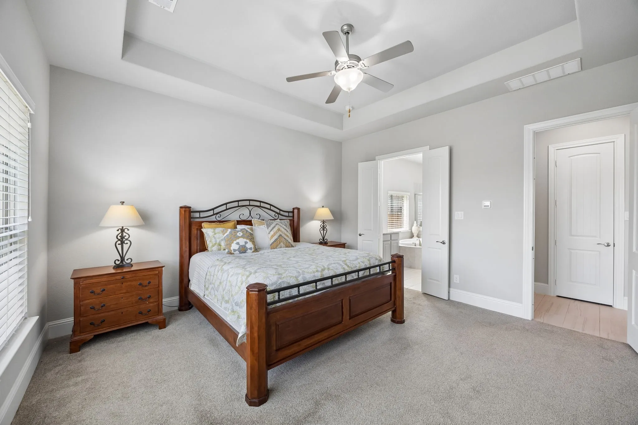 Single Family Residence For Sale in Collin County , 11510 La Salle Road, Frisco, Texas 75035, 3 Bedroom, 3 Bathroom, 2 Garage spaces, 2,955 Sqft, built in 2018, mls#21344568, Real Estate Agent in Frisco, Homes For Sale in Collin county, Homes For Sale in Frisco, Realtor in Frisco Texas, Real Estate Brokerage Independent Realty Texas, Luminita Cordes Realtor