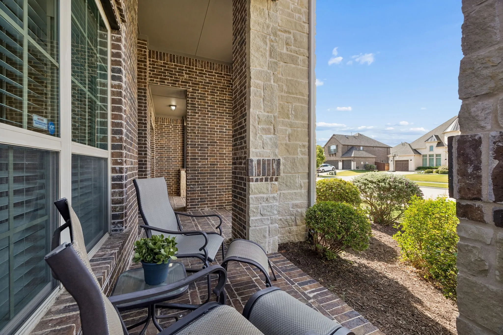 Single Family Residence For Sale in Collin County , 11510 La Salle Road, Frisco, Texas 75035, 3 Bedroom, 3 Bathroom, 2 Garage spaces, 2,955 Sqft, built in 2018, mls#21344568, Real Estate Agent in Frisco, Homes For Sale in Collin county, Homes For Sale in Frisco, Realtor in Frisco Texas, Real Estate Brokerage Independent Realty Texas, Luminita Cordes Realtor