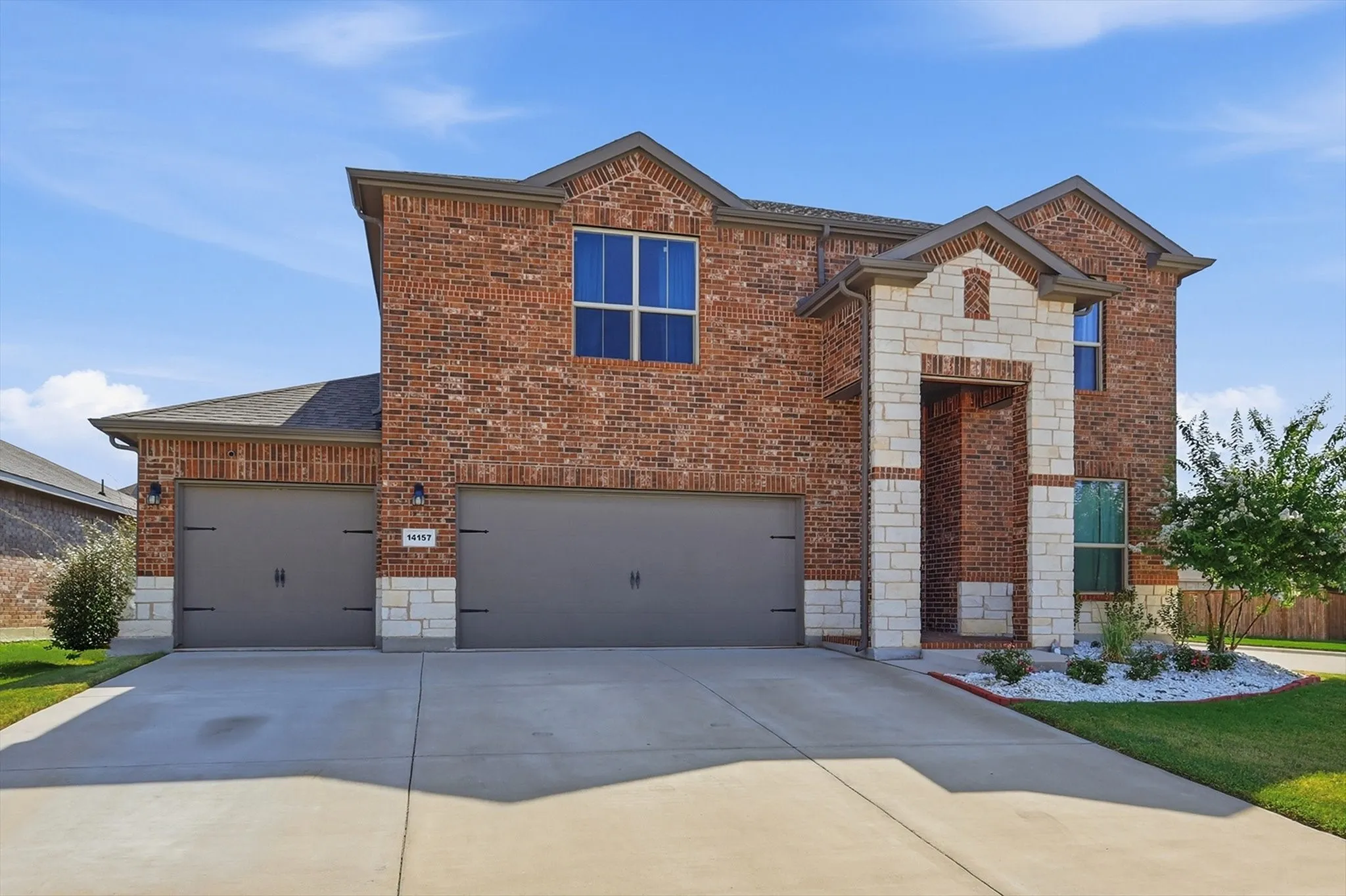 Single Family Residence For Sale in Tarrant County , 14157 Cassiopeia Drive, Haslet, Texas 76052, 5 Bedroom, 4 Bathroom, 3 Garage spaces, 2,822 Sqft, built in 2021, mls#21344648, Real Estate Agent in Haslet, Homes For Sale in Tarrant county, Homes For Sale in Haslet, Realtor in Haslet Texas, Real Estate Brokerage Independent Realty Texas, Luminita Cordes Realtor