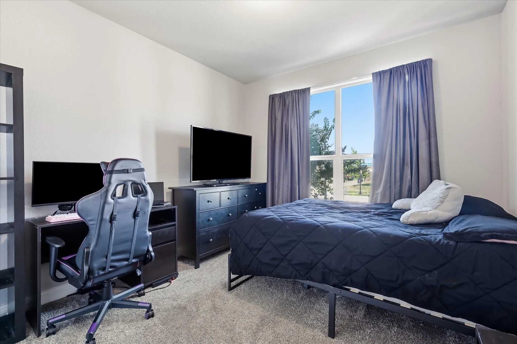 Single Family Residence For Sale in Tarrant County , 14157 Cassiopeia Drive, Haslet, Texas 76052, 5 Bedroom, 4 Bathroom, 3 Garage spaces, 2,822 Sqft, built in 2021, mls#21344648, Real Estate Agent in Haslet, Homes For Sale in Tarrant county, Homes For Sale in Haslet, Realtor in Haslet Texas, Real Estate Brokerage Independent Realty Texas, Luminita Cordes Realtor