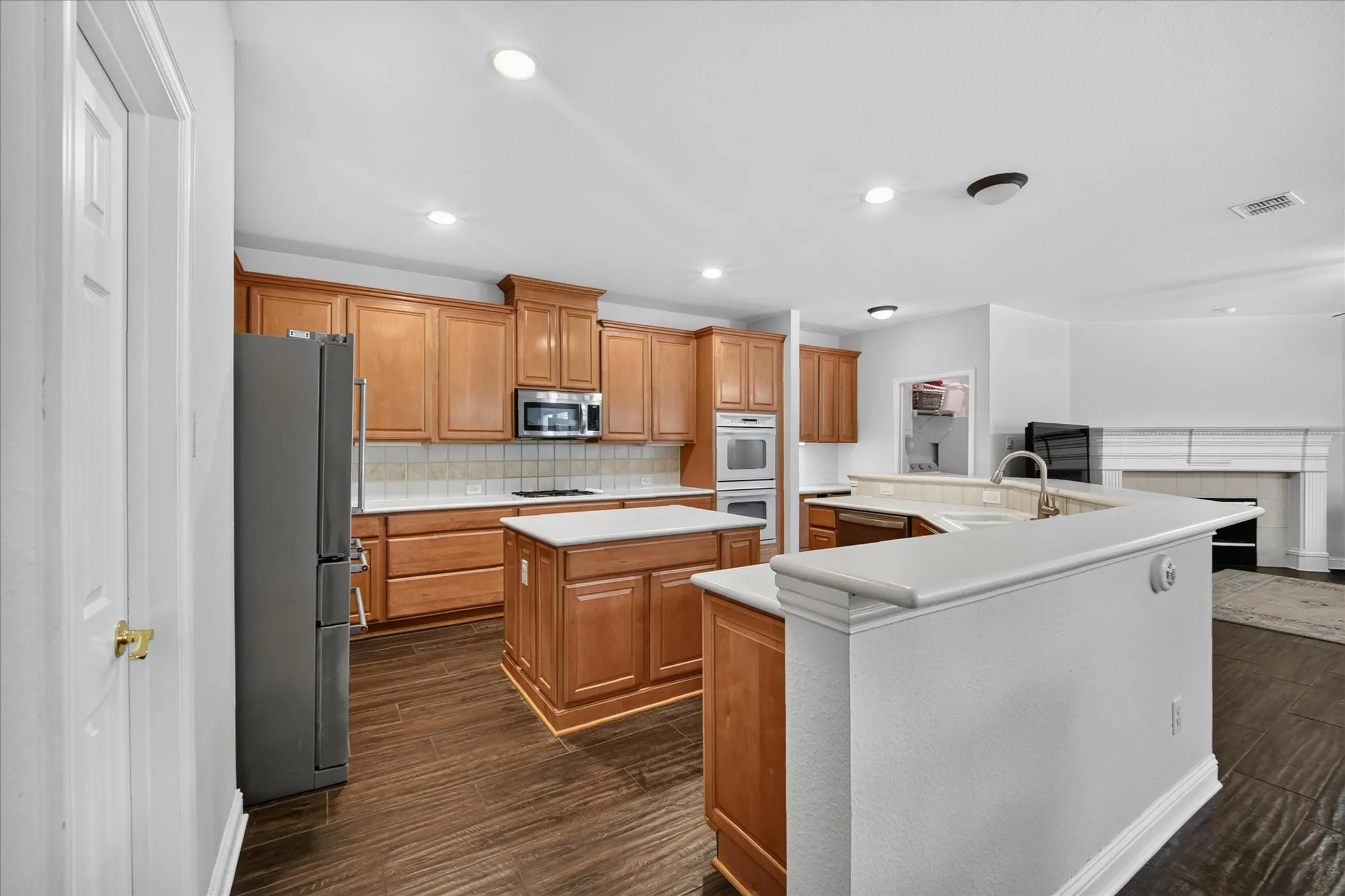Single Family Residence For Sale in Collin County , 14505 Farmcote Drive, Frisco, Texas 75035, 5 Bedroom, 4 Bathroom, 3 Garage spaces, 4,262 Sqft, built in 2002, mls#21344958, Real Estate Agent in Frisco, Homes For Sale in Collin county, Homes For Sale in Frisco, Realtor in Frisco Texas, Real Estate Brokerage Independent Realty Texas, Luminita Cordes Realtor