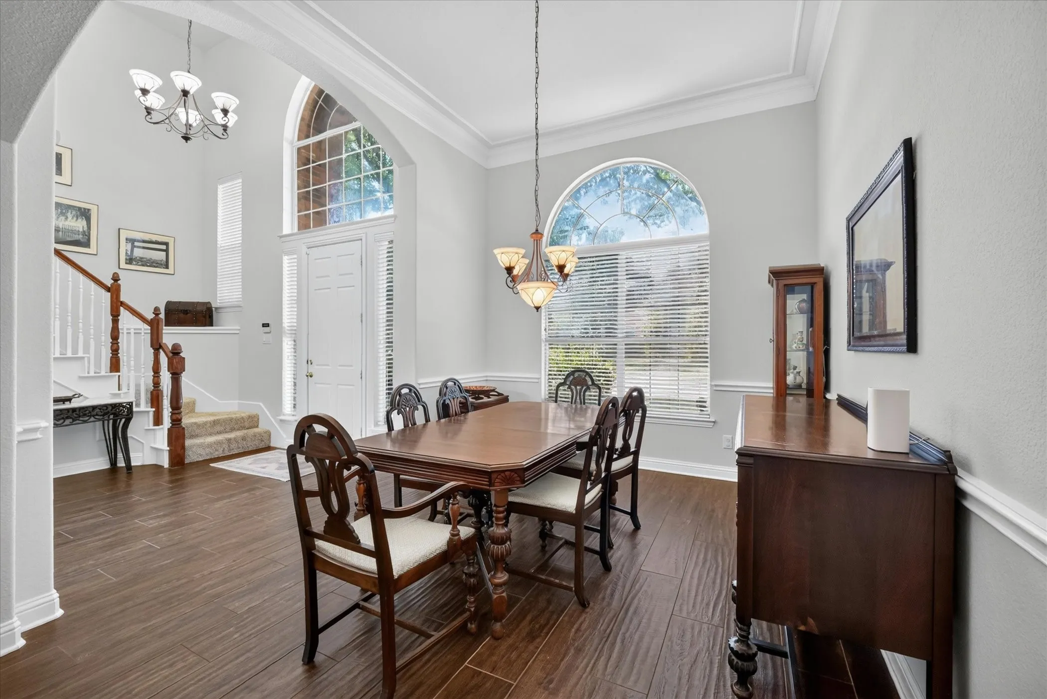 Single Family Residence For Sale in Collin County , 14505 Farmcote Drive, Frisco, Texas 75035, 5 Bedroom, 4 Bathroom, 3 Garage spaces, 4,262 Sqft, built in 2002, mls#21344958, Real Estate Agent in Frisco, Homes For Sale in Collin county, Homes For Sale in Frisco, Realtor in Frisco Texas, Real Estate Brokerage Independent Realty Texas, Luminita Cordes Realtor