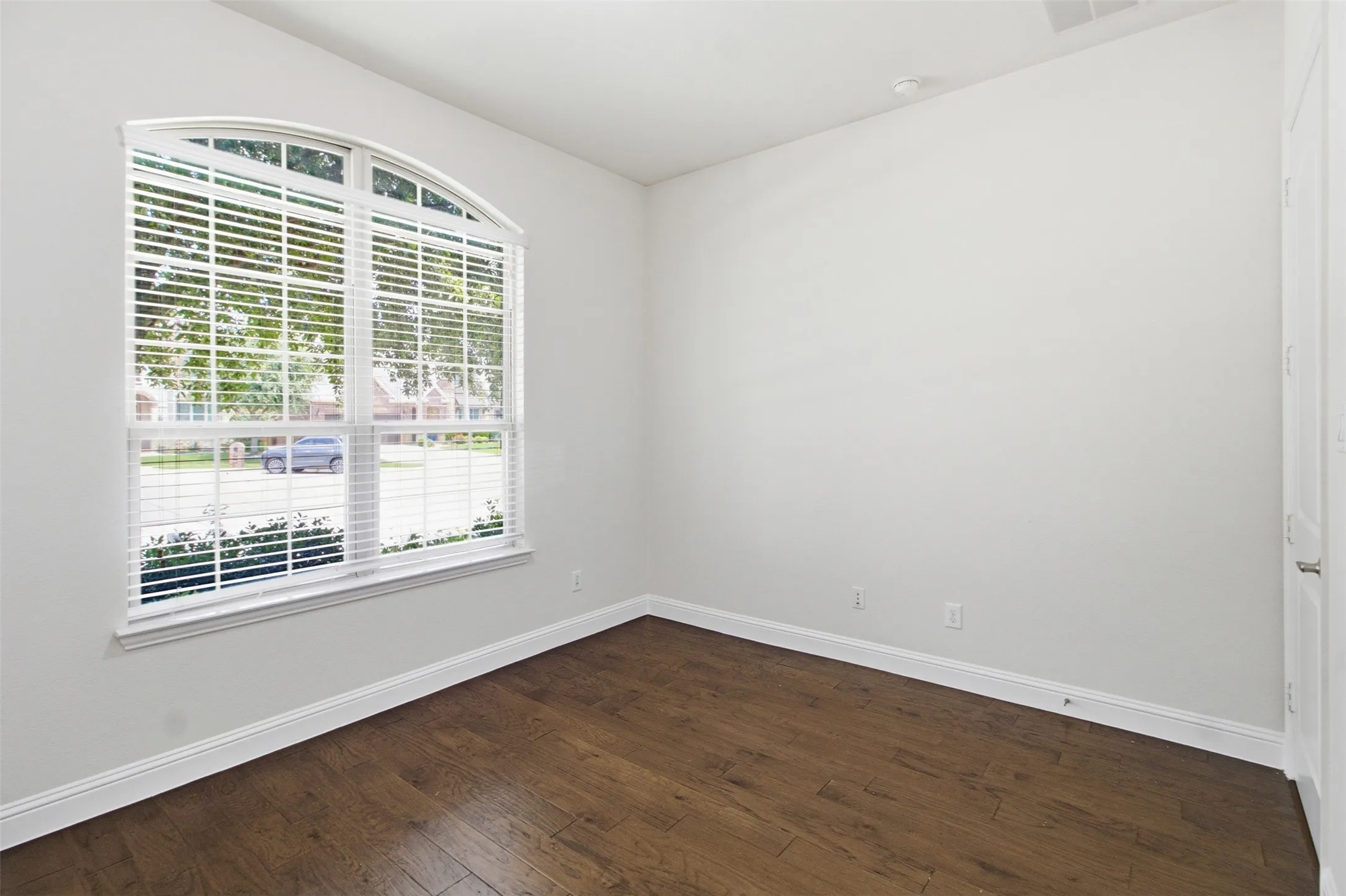 Single Family Residence For Rent in Collin County , 1865 Wood Duck Lane, Allen, Texas 75013, 4 Bedroom, 3 Bathroom, 2 Garage spaces, 2,669 Sqft, built in 2014, mls#21345655, Real Estate Agent in Allen, Homes For Rent in Collin county, Homes For Rent in Allen, Realtor in Allen Texas, Real Estate Brokerage Independent Realty Texas, Luminita Cordes Realtor