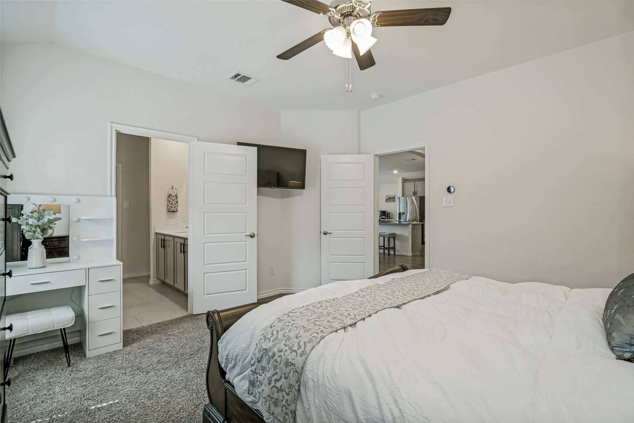 Single Family Residence For Sale in Collin County , 917 Crepe Myrtle Lane, Anna, Texas 75409, 3 Bedroom, 2 Bathroom, 2 Garage spaces, 1,718 Sqft, built in 2022, mls#21345263, Real Estate Agent in Anna, Homes For Sale in Collin county, Homes For Sale in Anna, Realtor in Anna Texas, Real Estate Brokerage Independent Realty Texas, Luminita Cordes Realtor