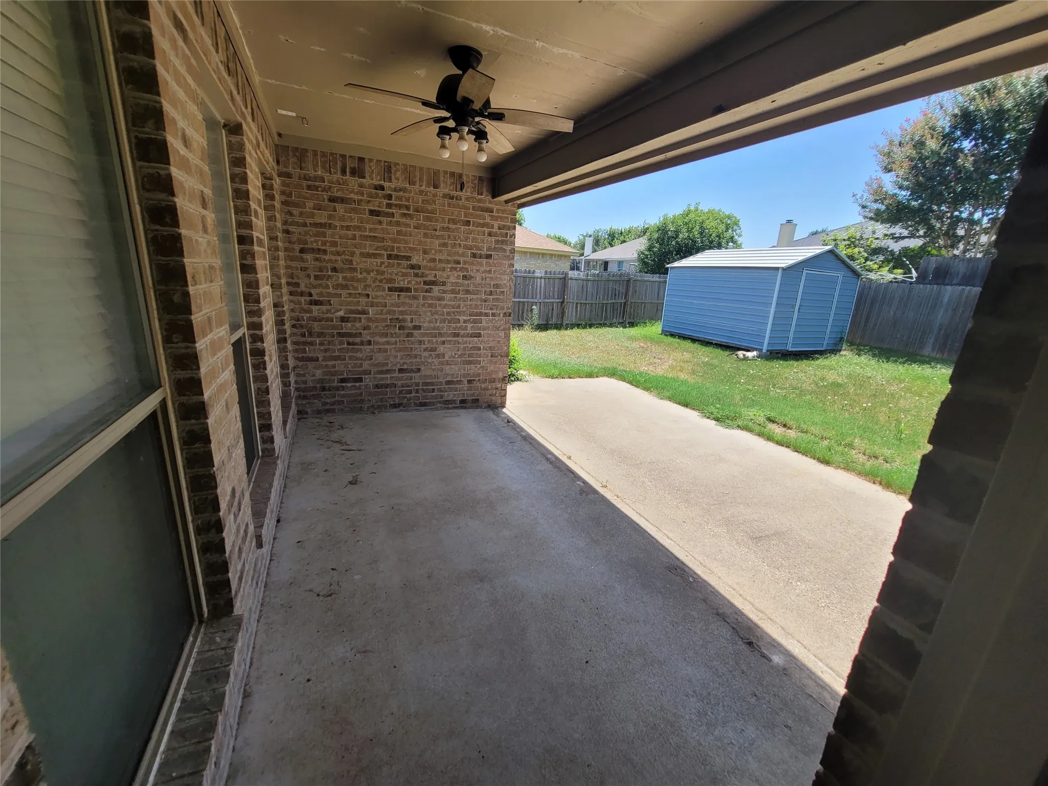 Single Family Residence For Rent in Parker County , 205 Willow Creek Drive, Weatherford, Texas 76085, 3 Bedroom, 2 Bathroom, 2 Garage spaces, 1,464 Sqft, built in 2002, mls#21345875, Real Estate Agent in Weatherford, Homes For Rent in Parker county, Homes For Rent in Weatherford, Realtor in Weatherford Texas, Real Estate Brokerage Independent Realty Texas, Luminita Cordes Realtor