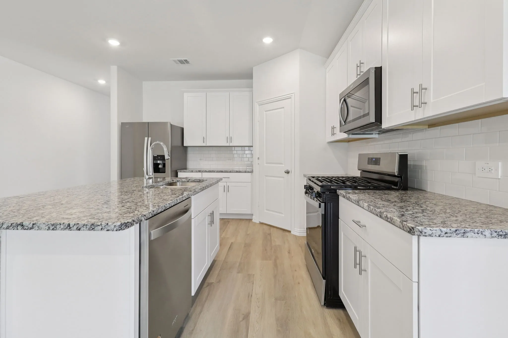 Photo is not of the actual home, but is an inspirational photo of builder’s model home and may depict options, furnishings, and/or decorator features that are not included.