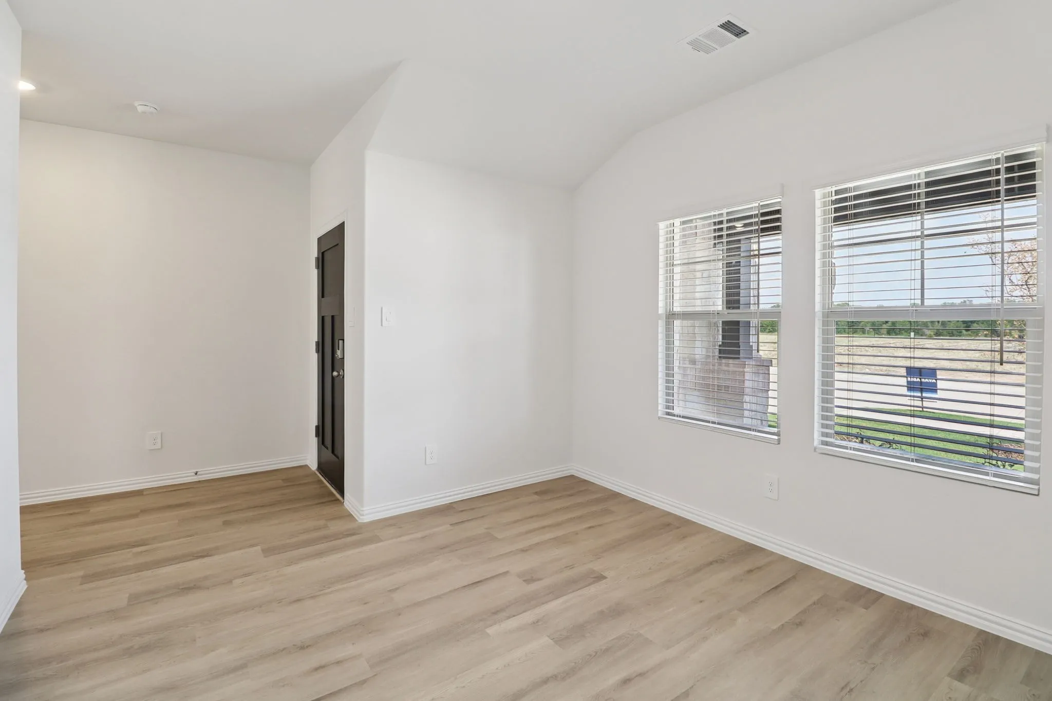 Photo is not of the actual home, but is an inspirational photo of builder’s model home and may depict options, furnishings, and/or decorator features that are not included.