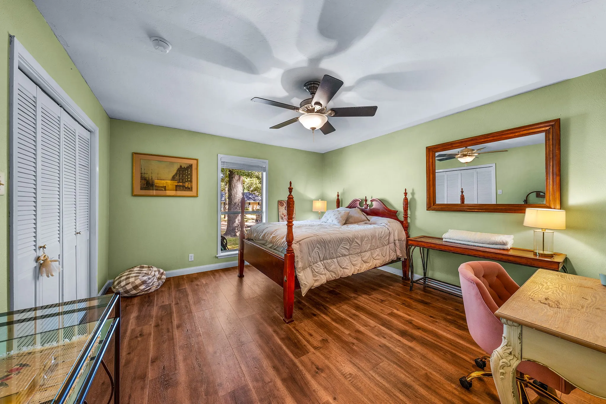 Single Family Residence For Sale in Wood County , 415 Nathan Drive, Quitman, Texas 75783, 4 Bedroom, 3 Bathroom, Garage spaces, 2,909 Sqft, built in 1985, mls#21345097, Real Estate Agent in Quitman, Homes For Sale in Wood county, Homes For Sale in Quitman, Realtor in Quitman Texas, Real Estate Brokerage Independent Realty Texas, Luminita Cordes Realtor